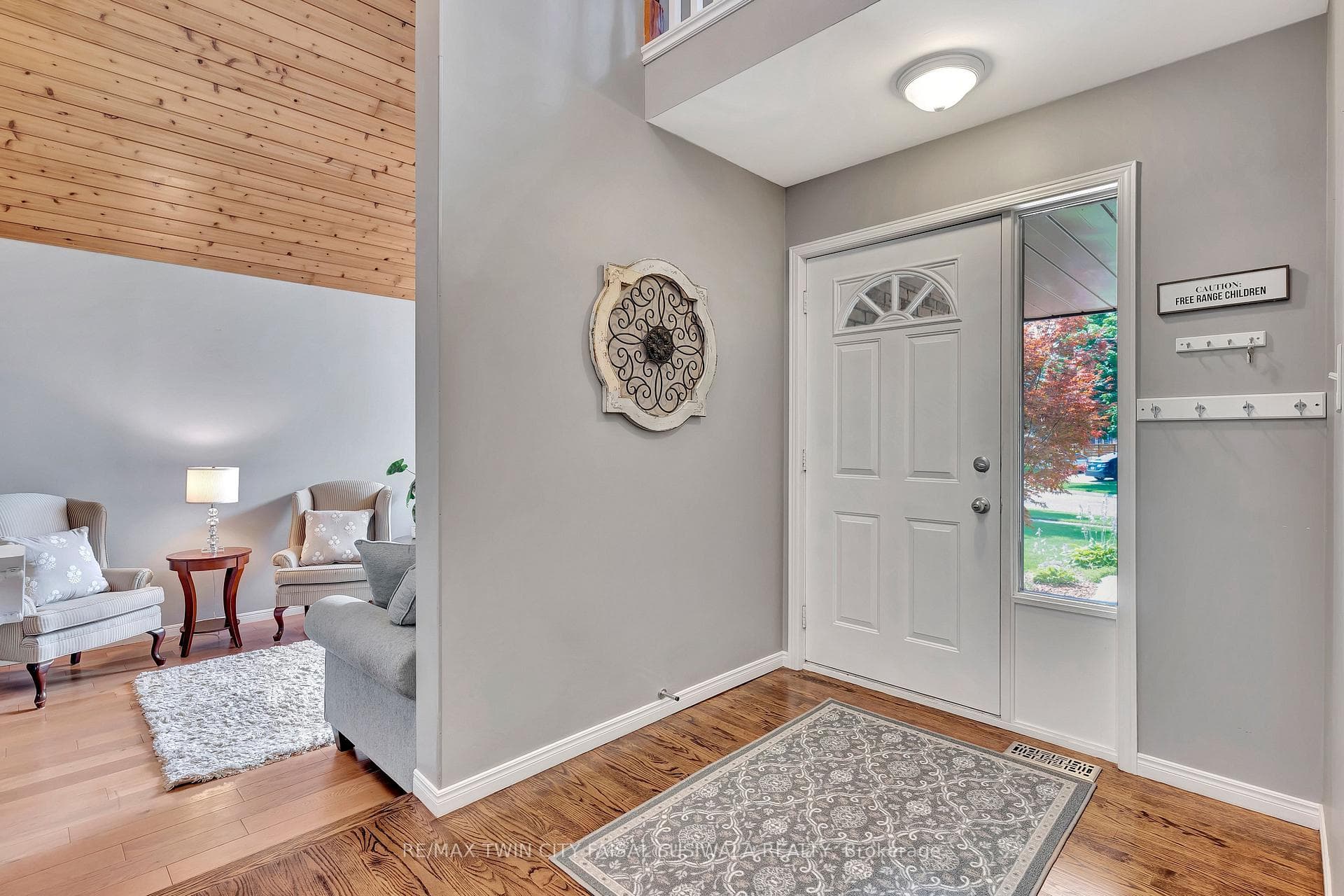 16 Southview Crescent photo 15