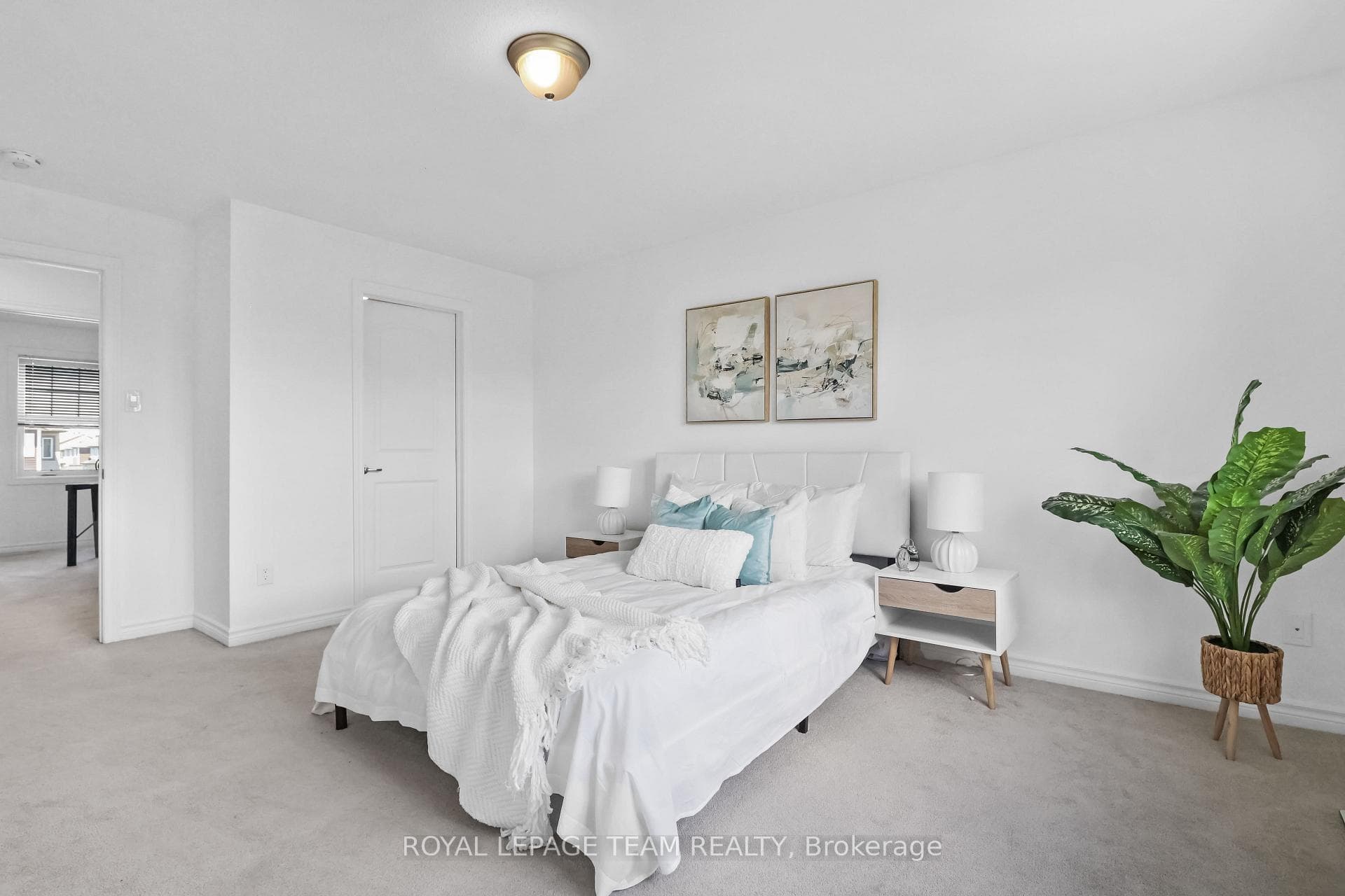 4852 Abbott Street photo 15