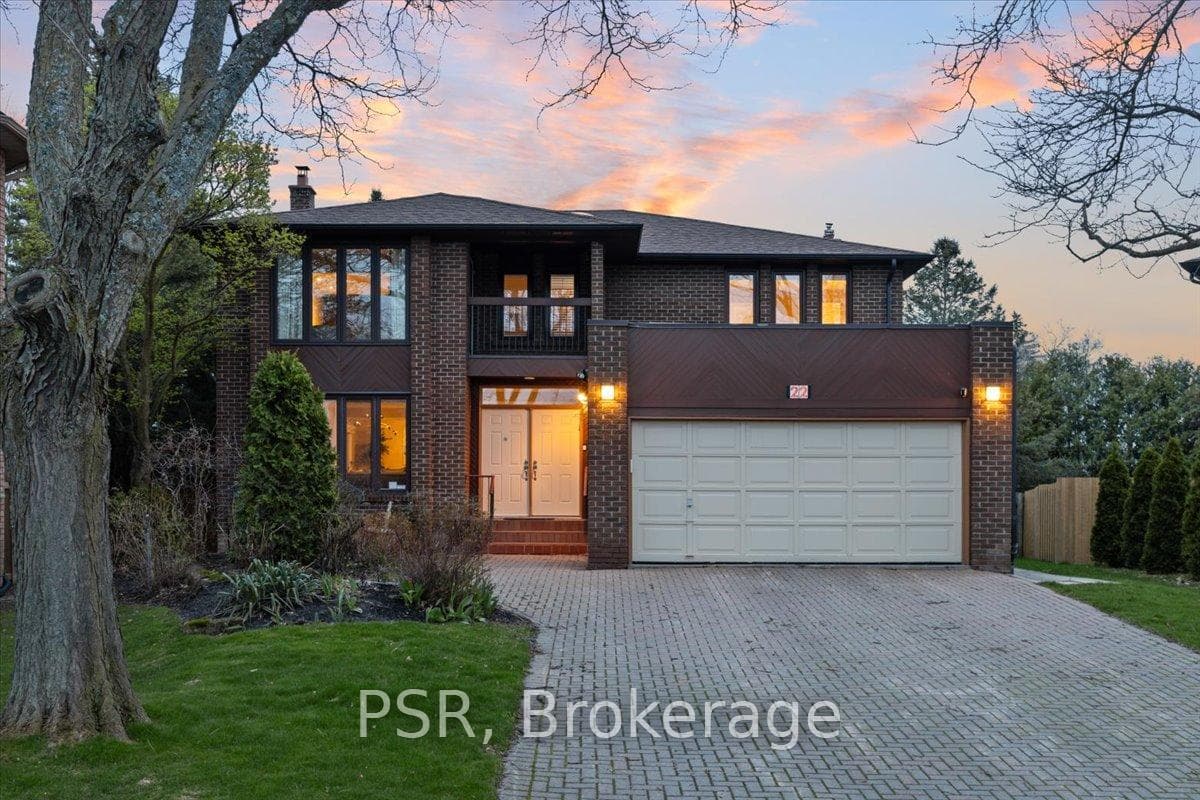 22 Breanna Court photo 1