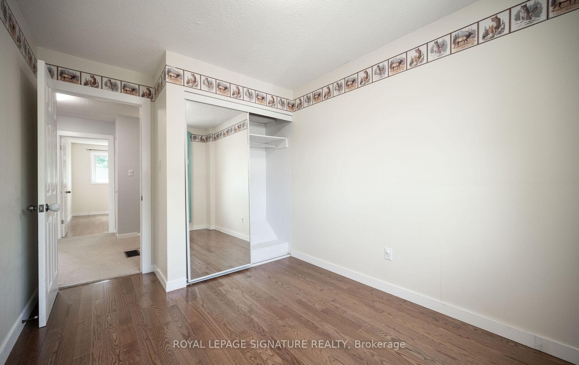447 Ontario Street photo 29