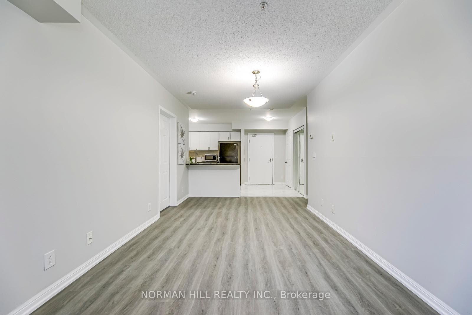 60 Mendelssohn Street Unit 104 photo 21