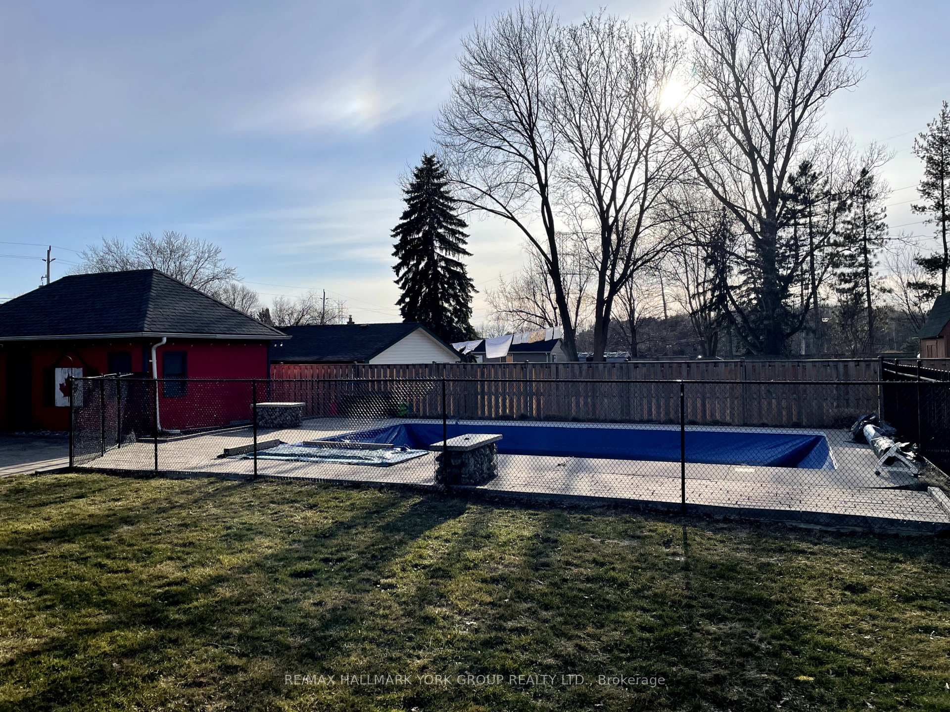 140 Oriole Drive photo 46