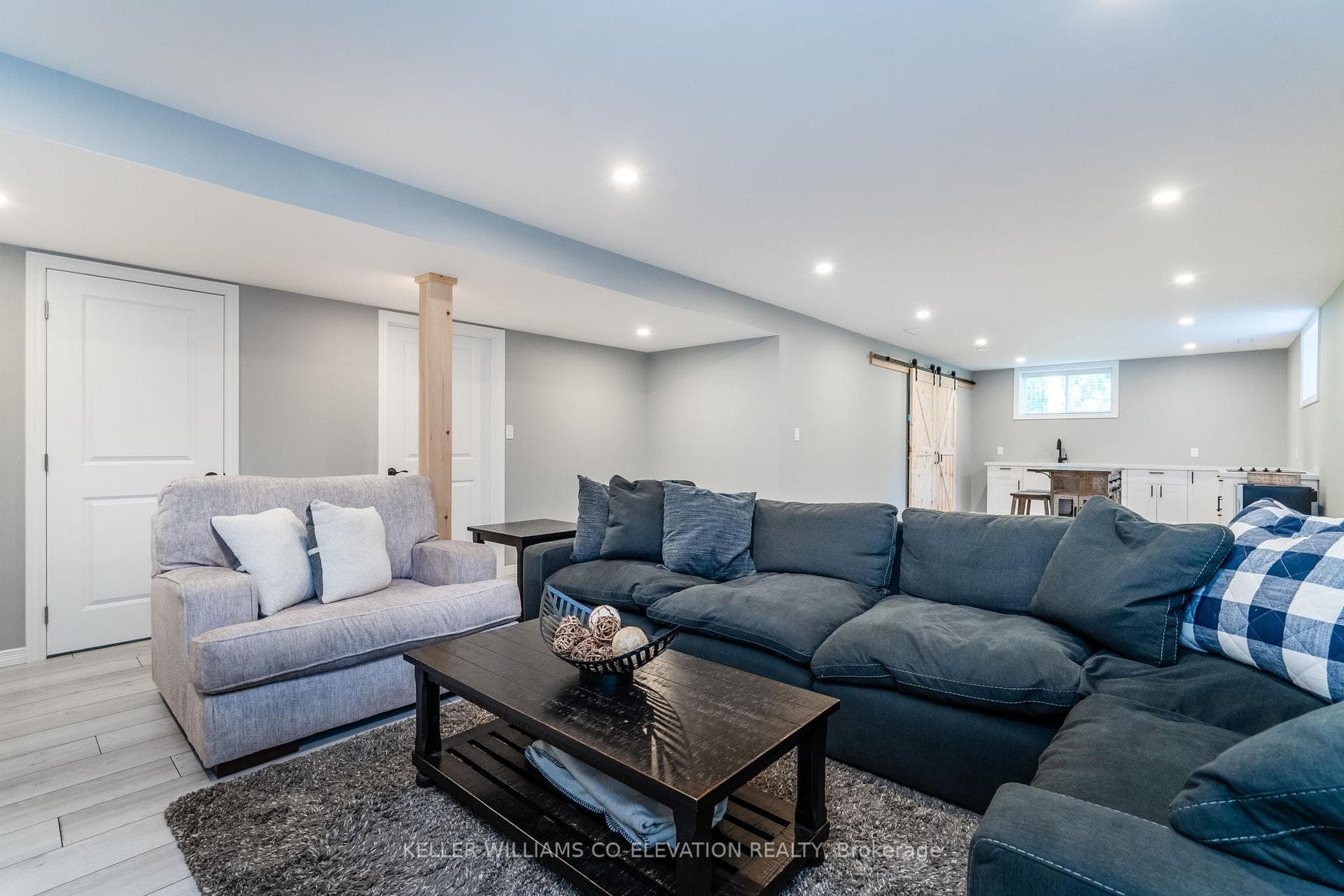 16 Tall Pines Drive photo 27