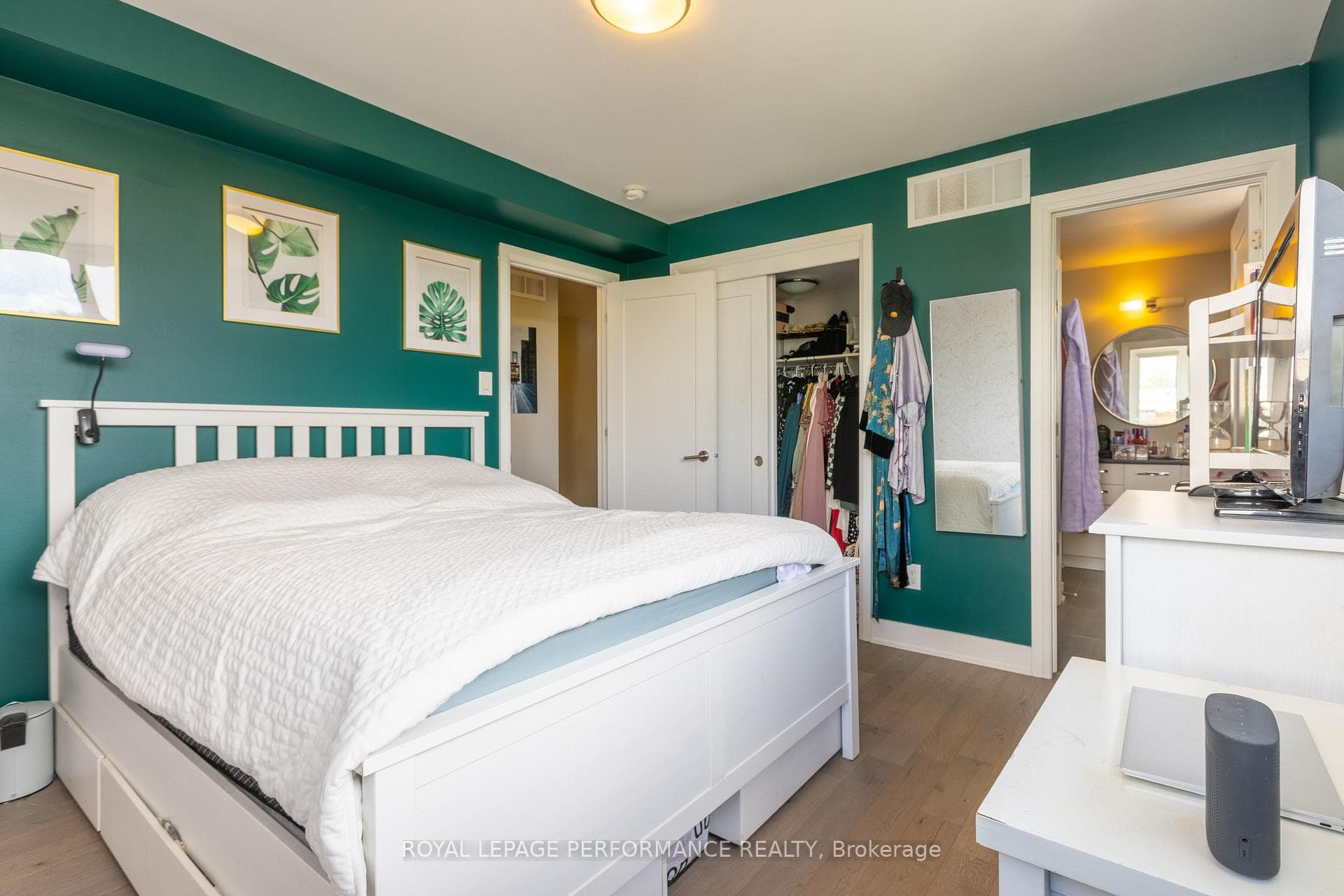 22 Holmwood Avenue photo 31