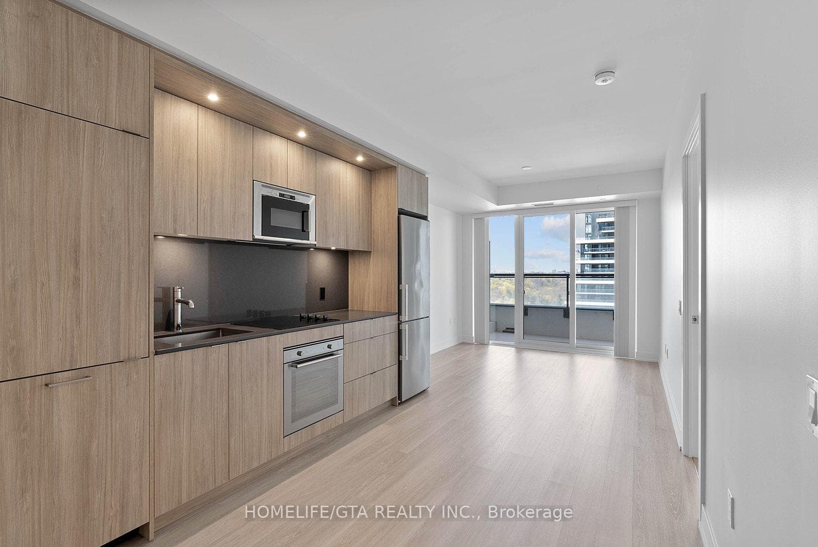 30 Inn On The Park Drive Unit 1301 photo 8
