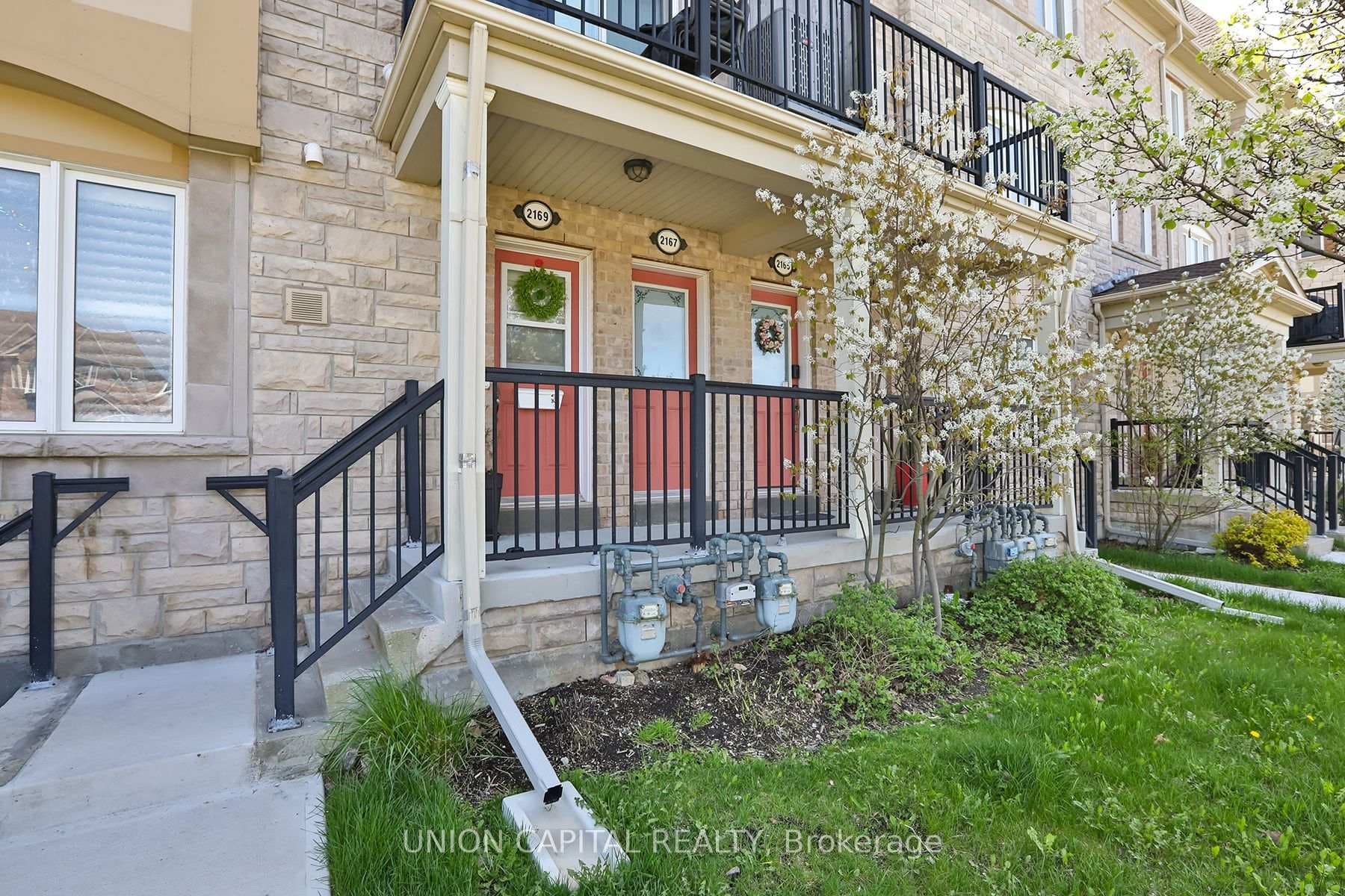 2169 Bur Oak Avenue photo 27