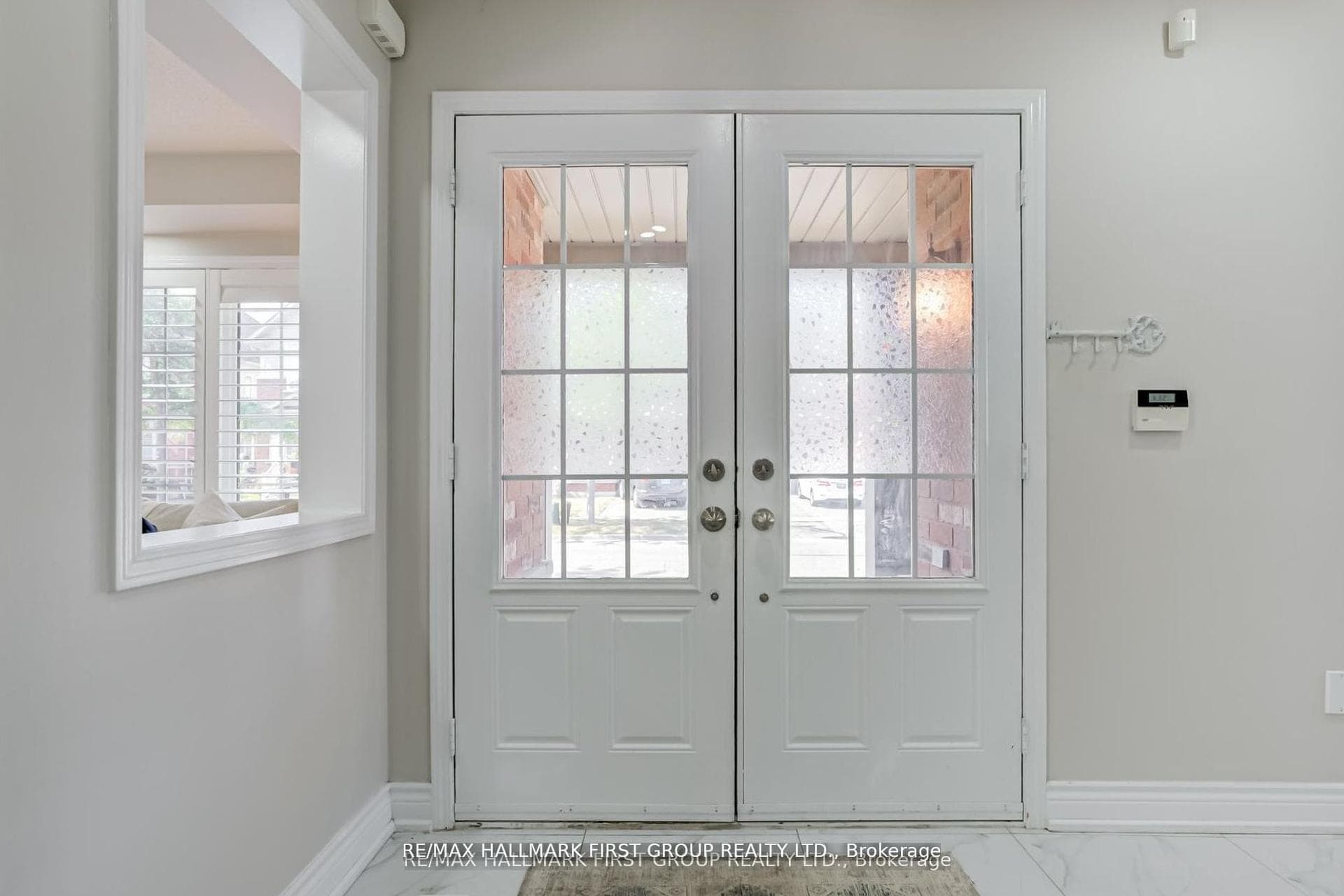 35 Elliottglen Drive photo 8