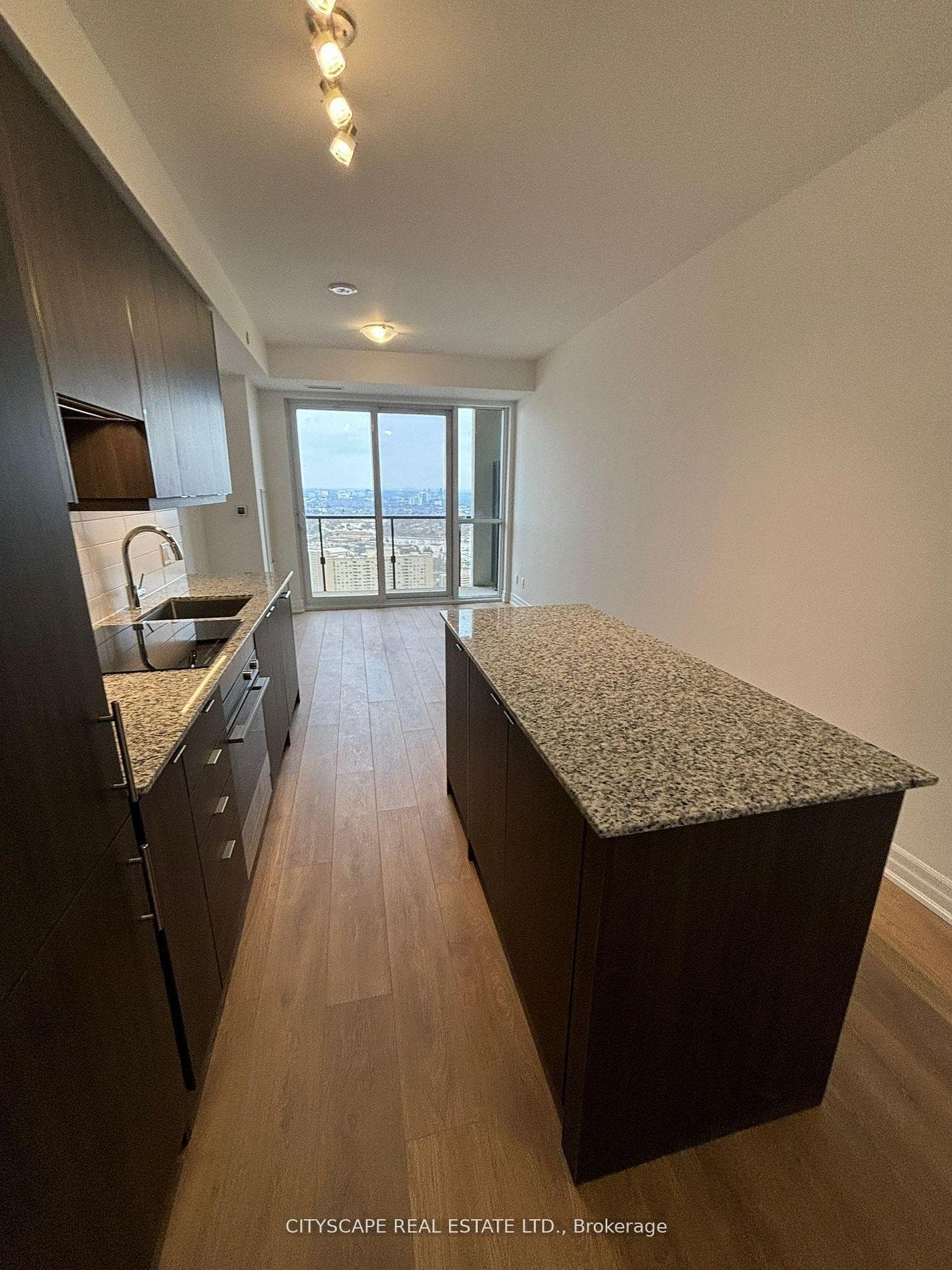 30 Elm Drive Unit 3302 photo 8