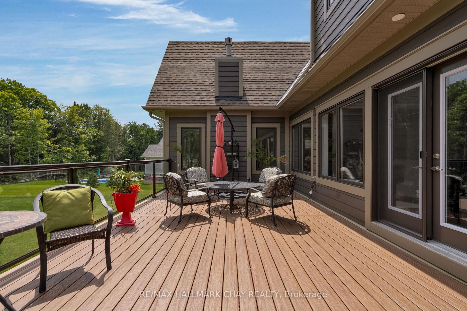 21 Oldenburg Court photo 32