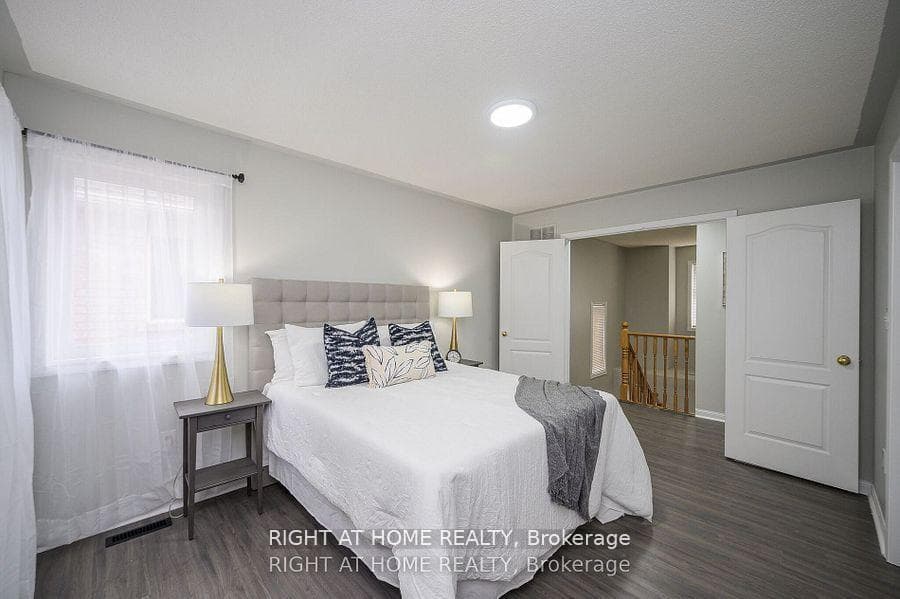 1724 Samuelson Circle photo 17