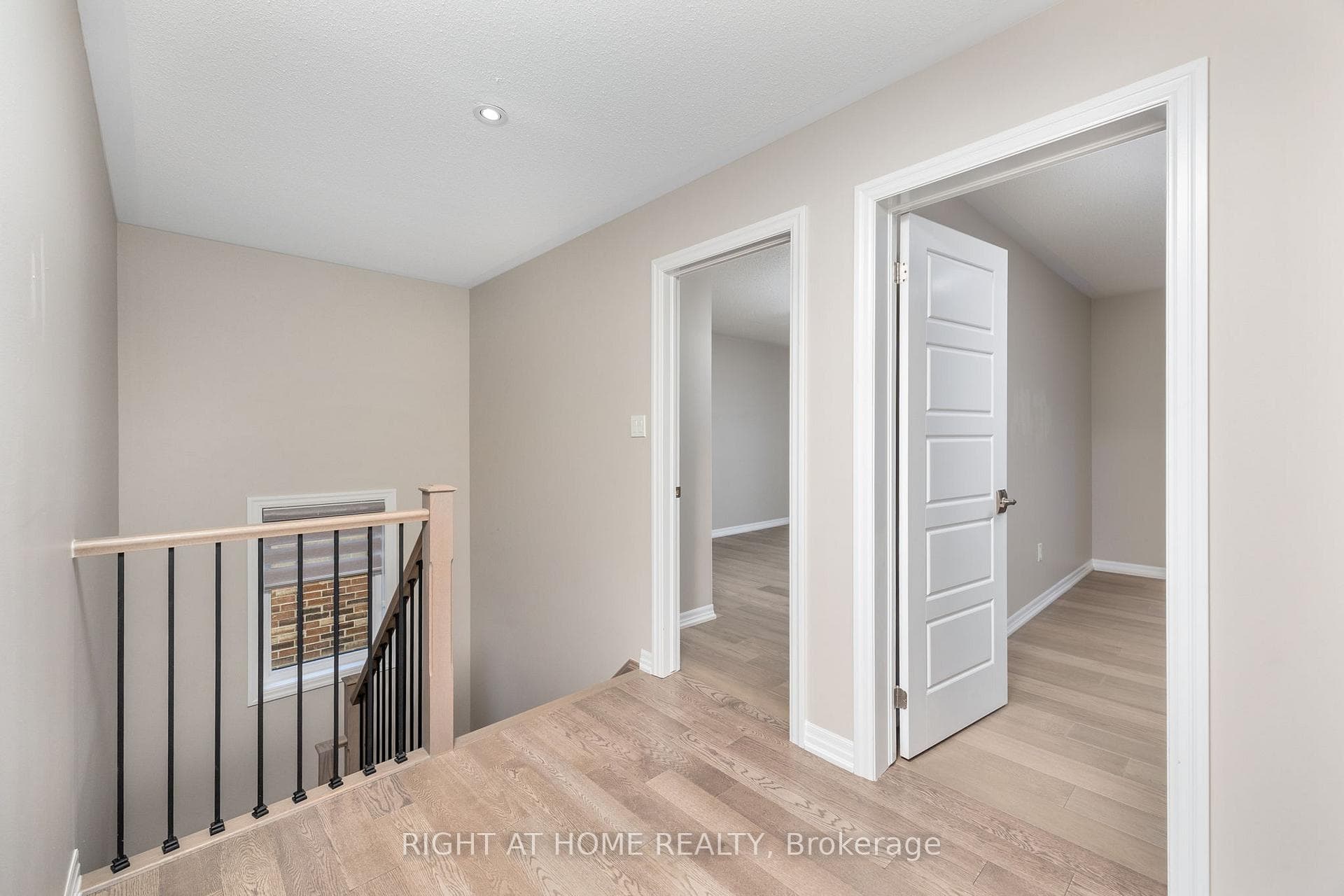 75 Orchardcroft Road photo 22