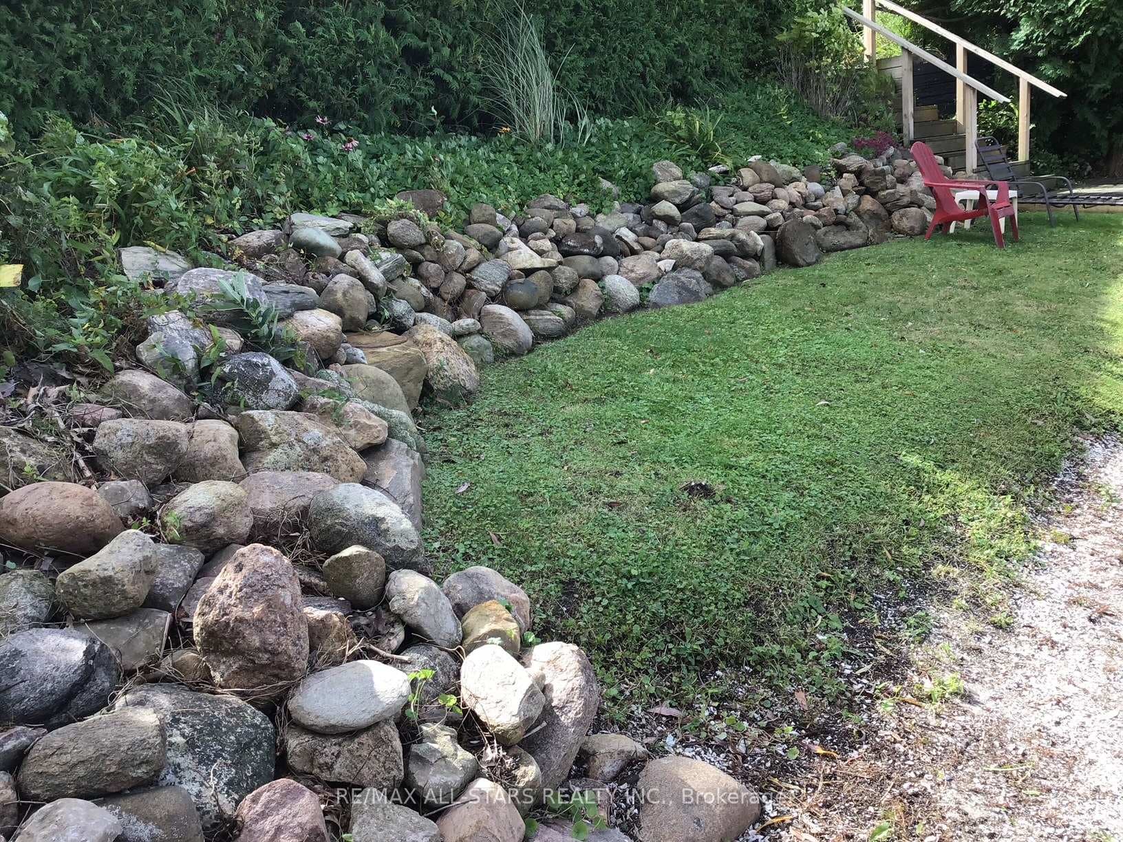 929 Lake Drive photo 22