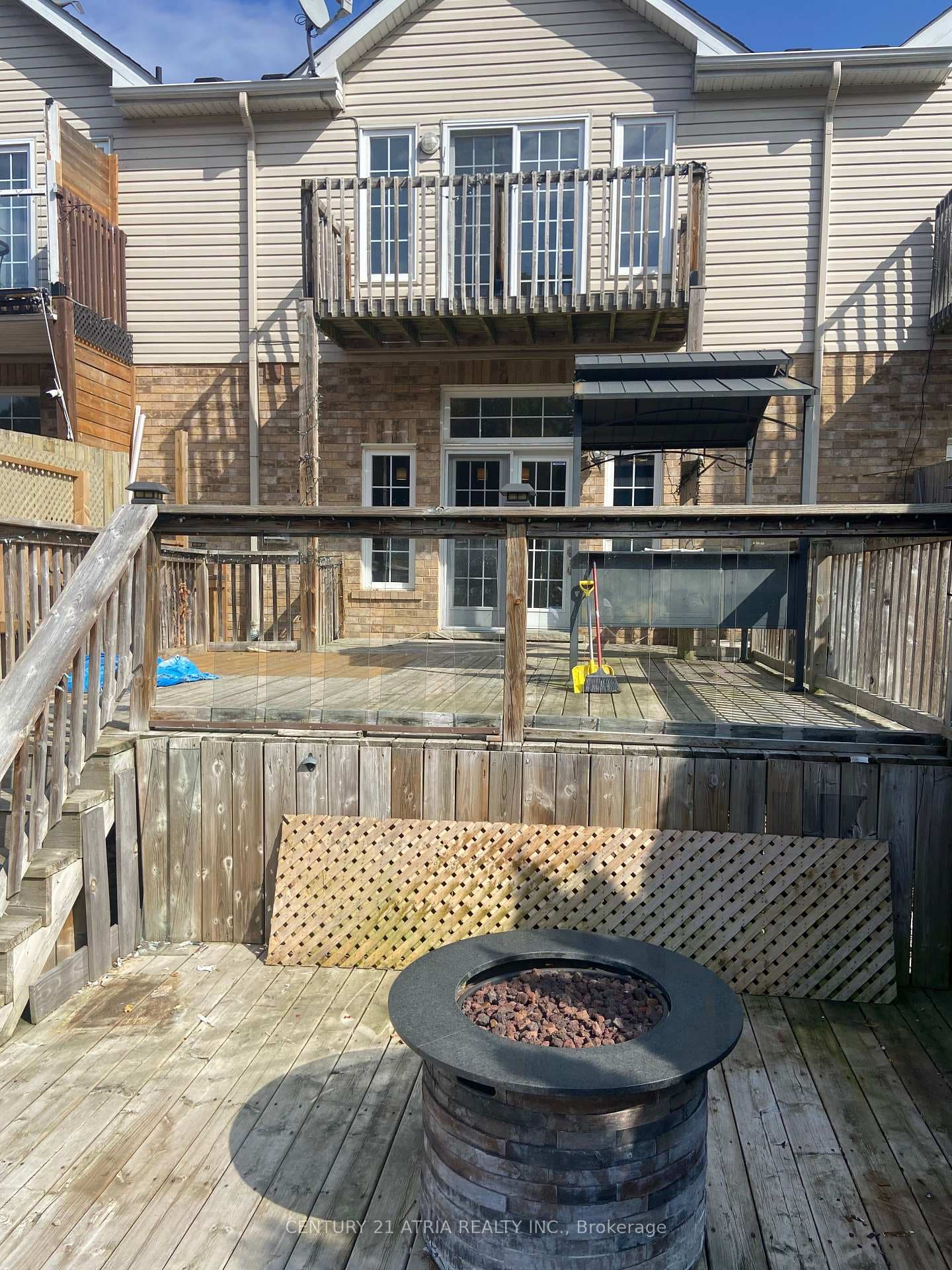 6 Robert Street photo 21