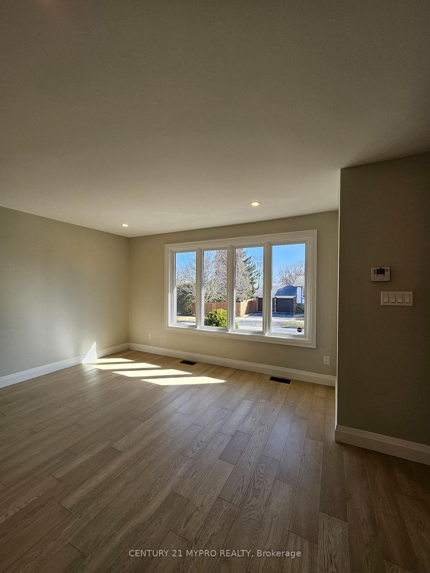 2135 Cobblestone Drive photo 9