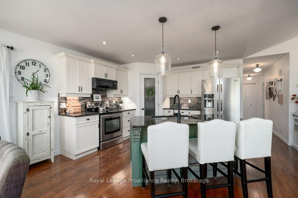 47 Windwhisper Drive photo 17