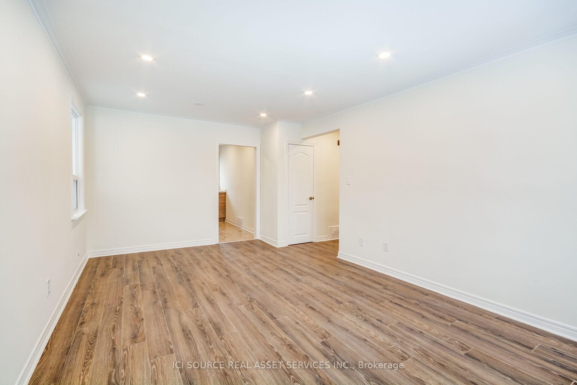 58 Burlingame Road Unit 3 photo 22