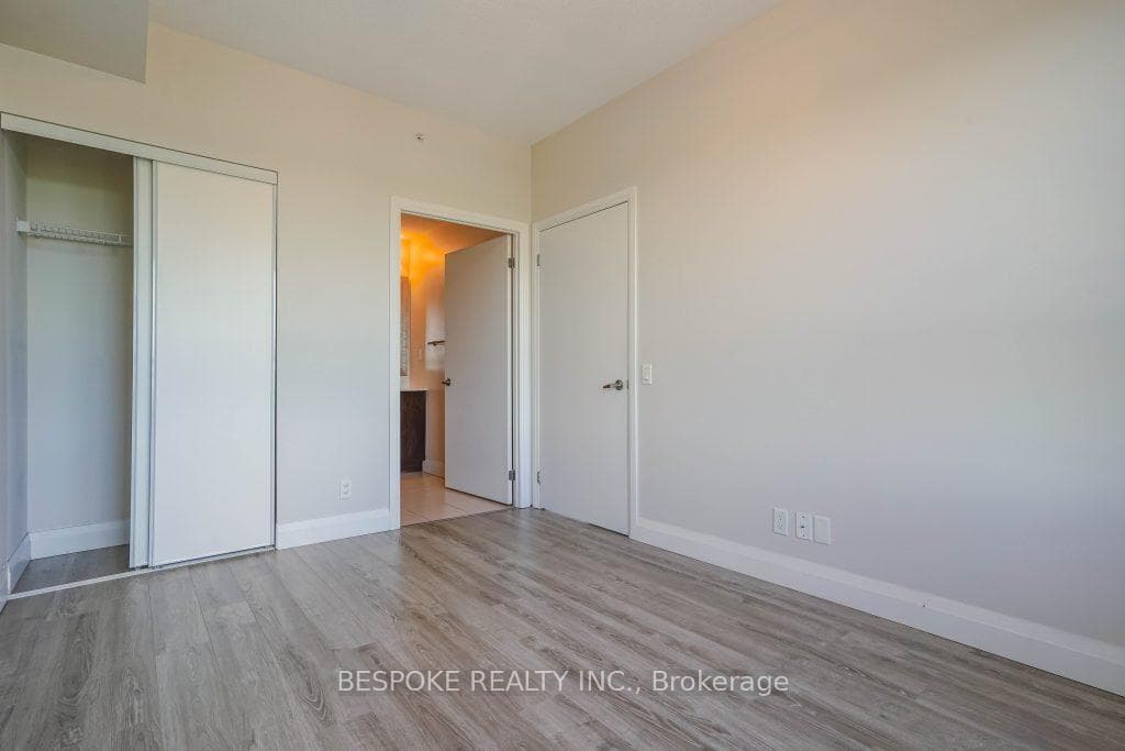 22 East Haven Drive Unit PH17 photo 8