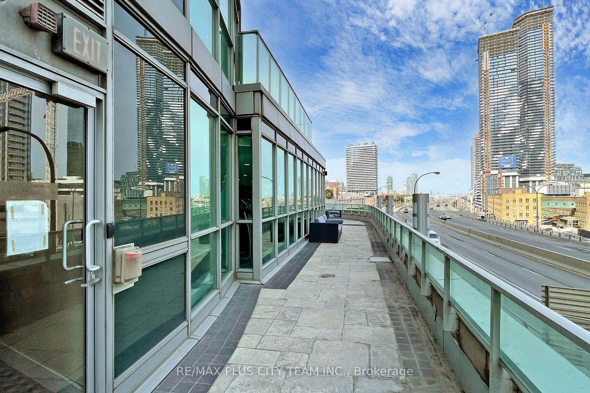 18 Yonge Street Unit 2814 photo 20