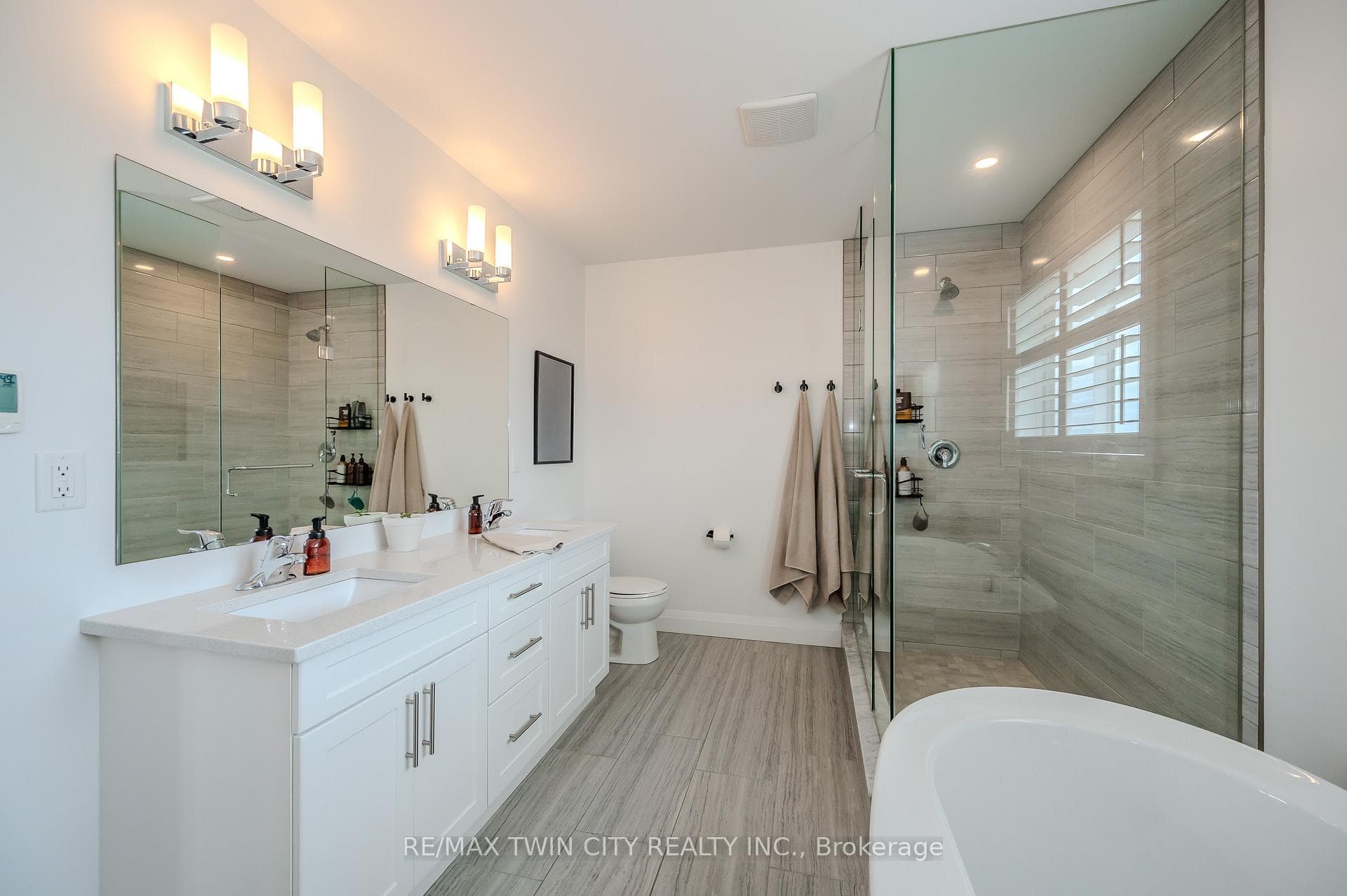 119 STEEPLECHASE Way photo 21