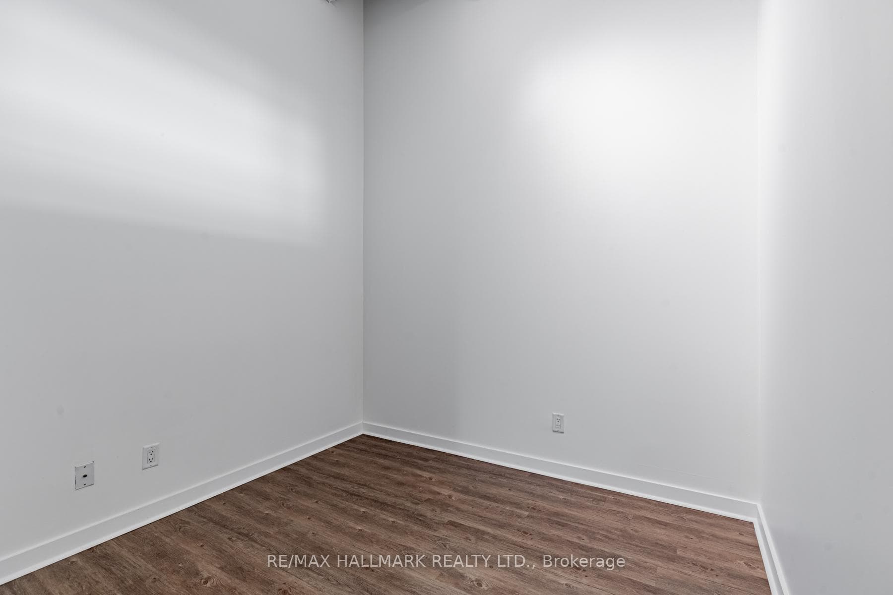 135 Dalhousie Street Unit 307 photo 19
