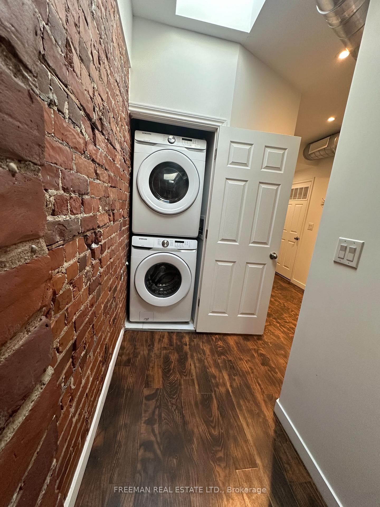 1190 Weston Road Unit 2nd flr photo 17