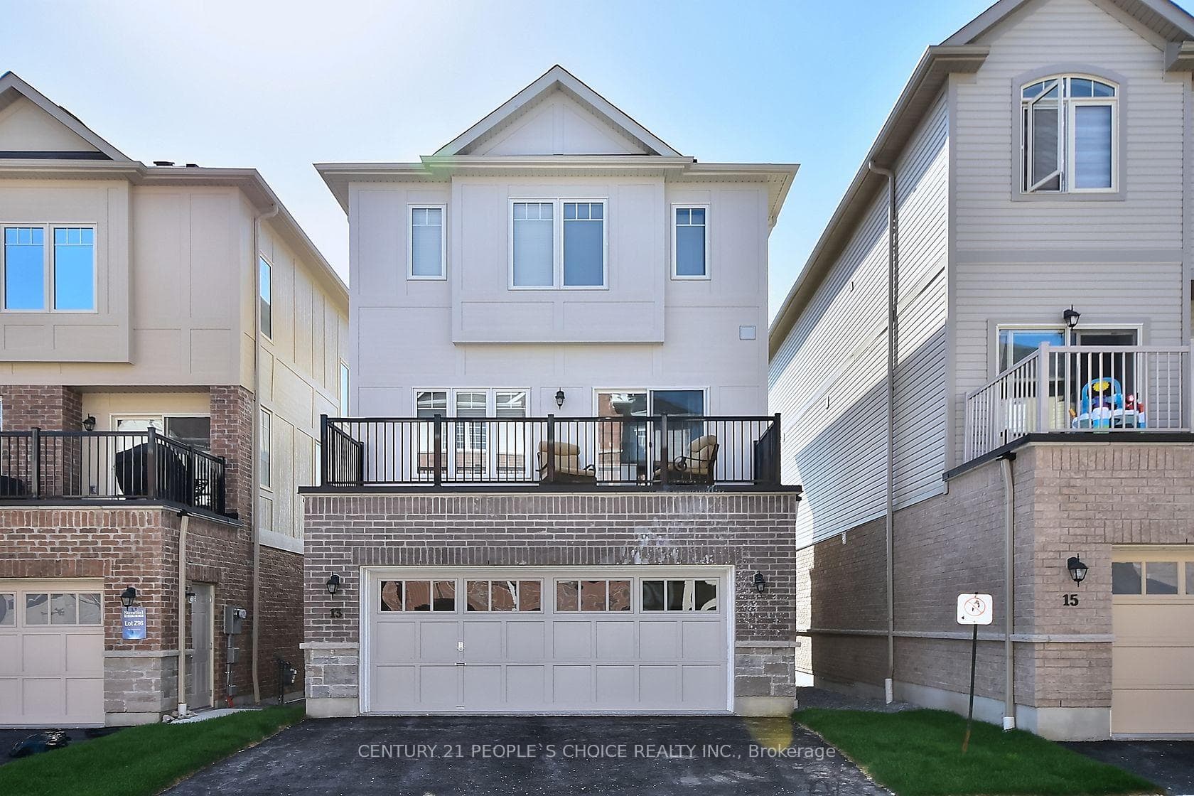 13 Devineridge Avenue photo 27