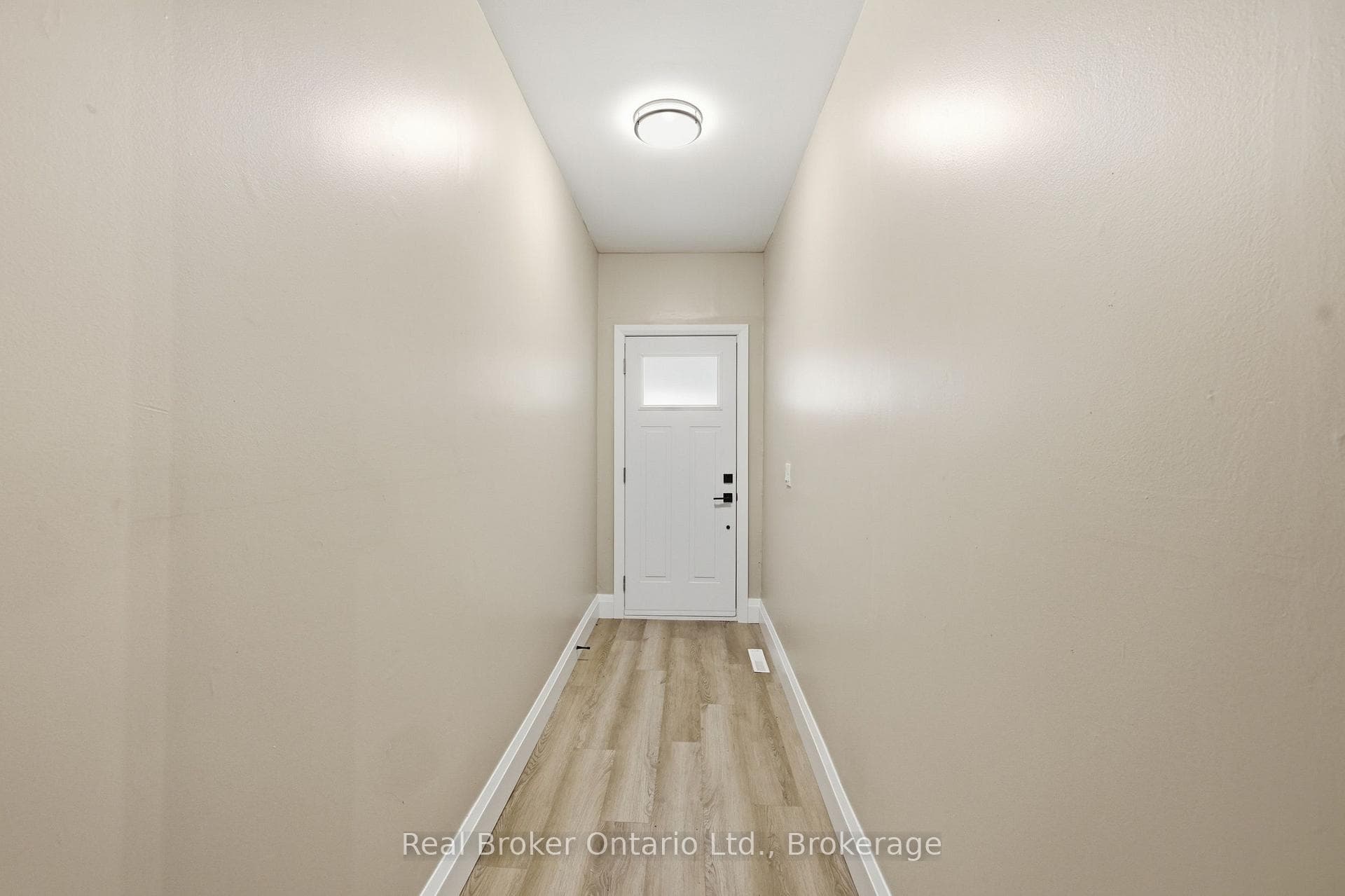 56 Harmony Avenue photo 6