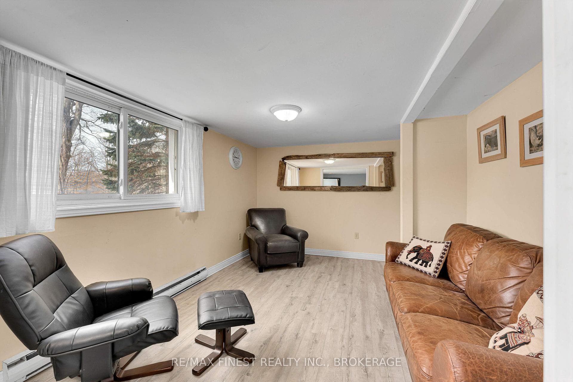 9 Mallard Lane photo 28