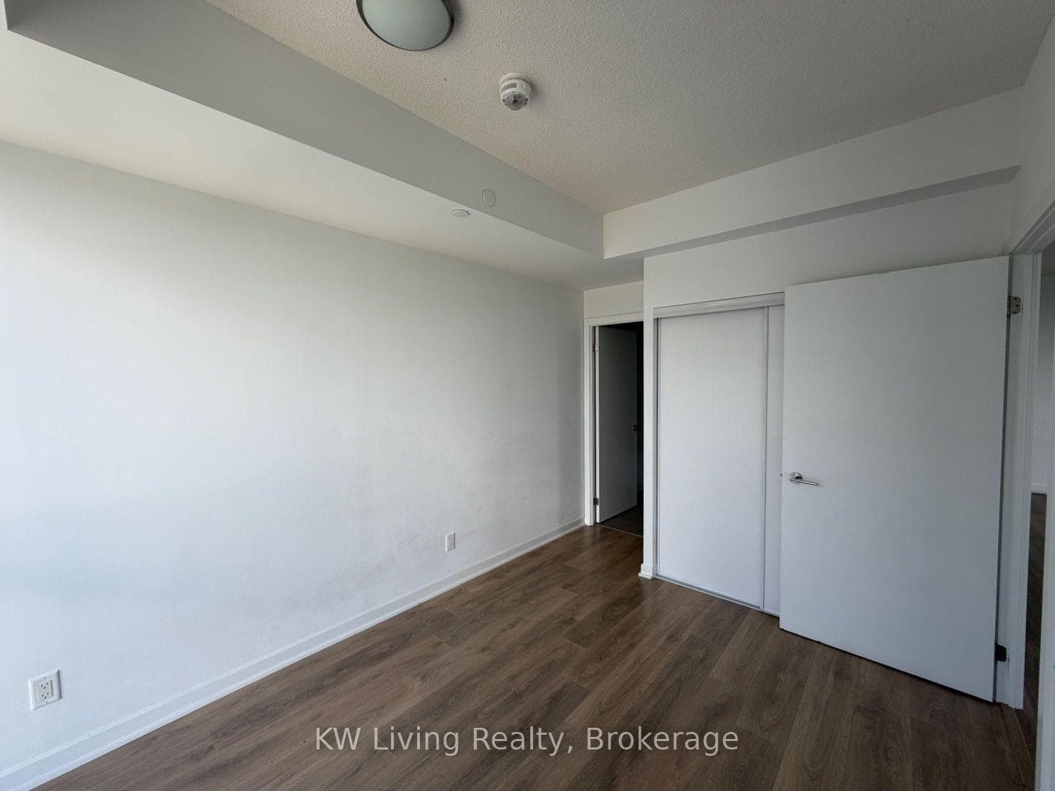 38 Forest Manor Road Unit 2109 photo 7