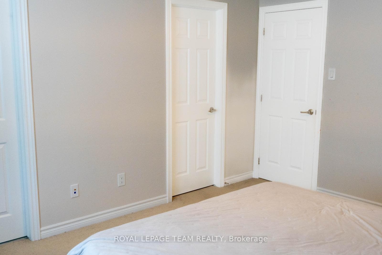 507 Catleaf Row photo 15