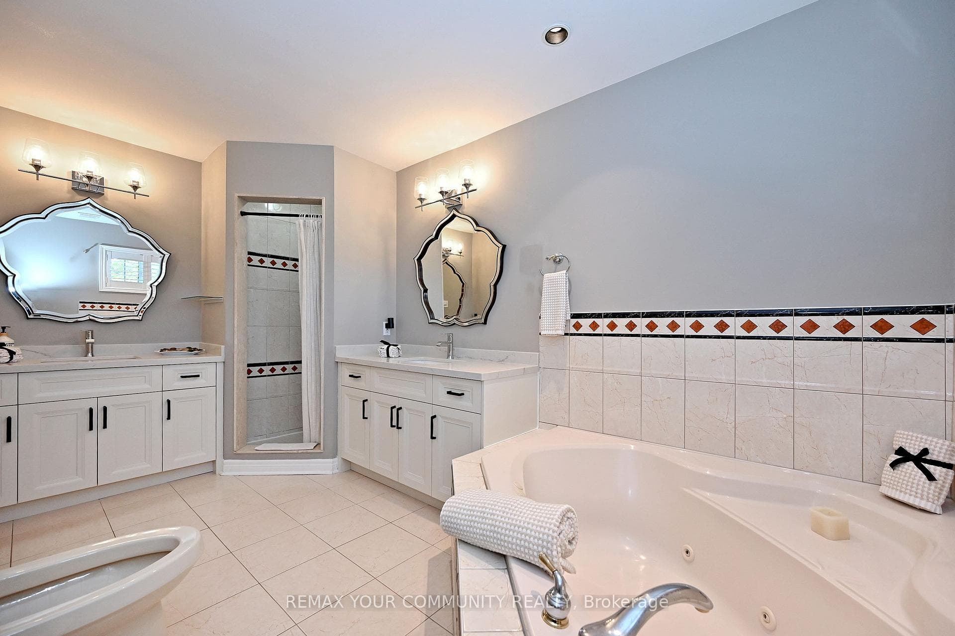 2 Winterberry Drive photo 33