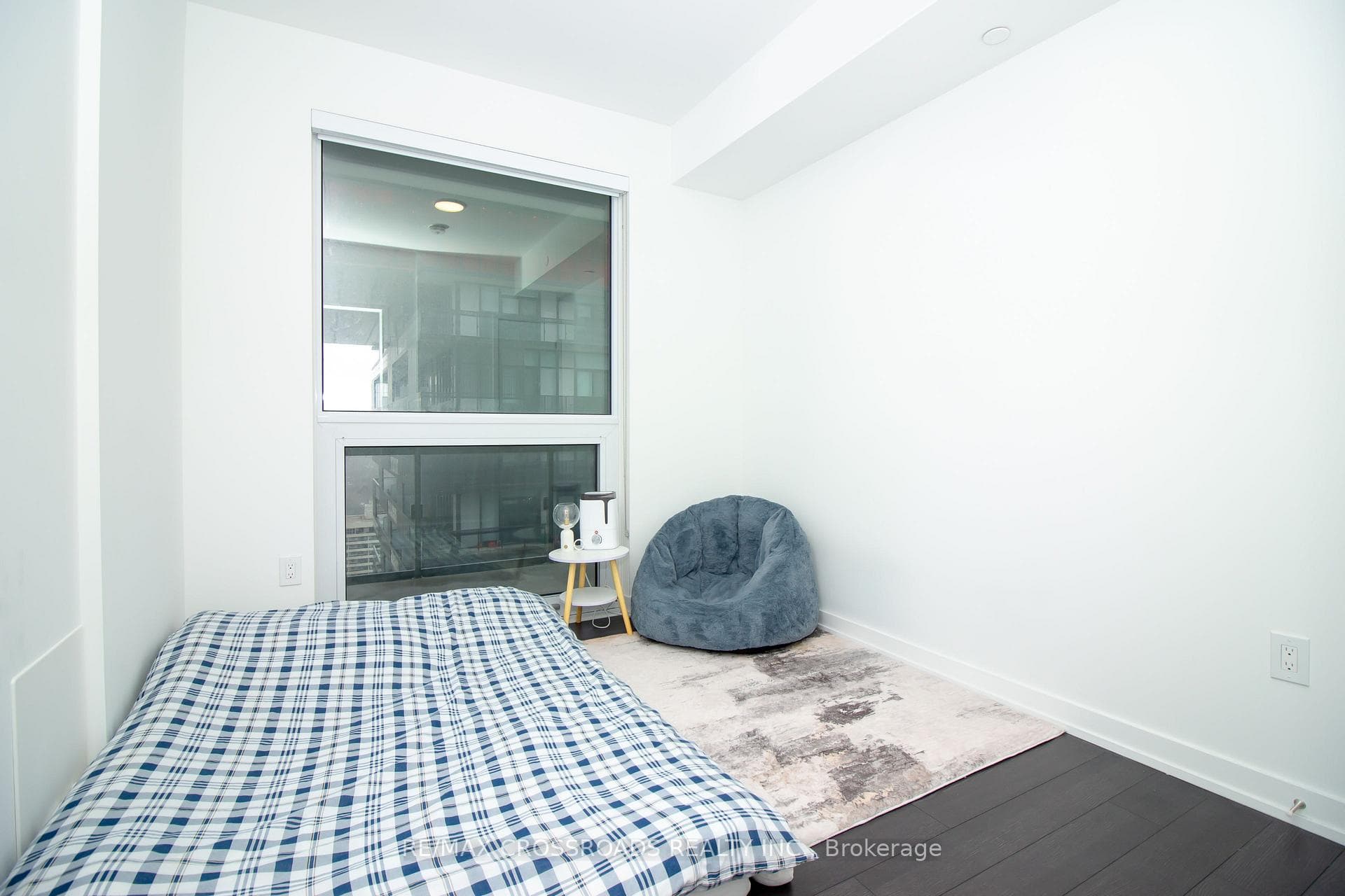 39 Roehampton Avenue Unit 3105 photo 12