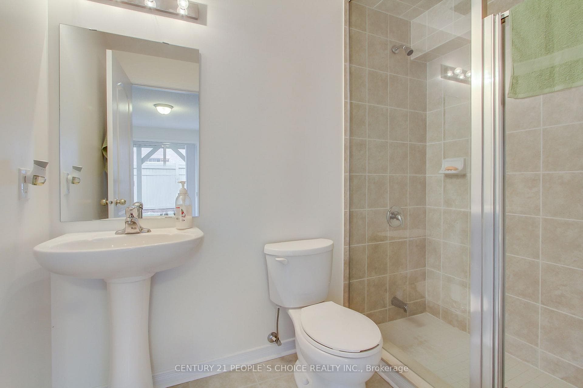 22 Arrowstone Court photo 34