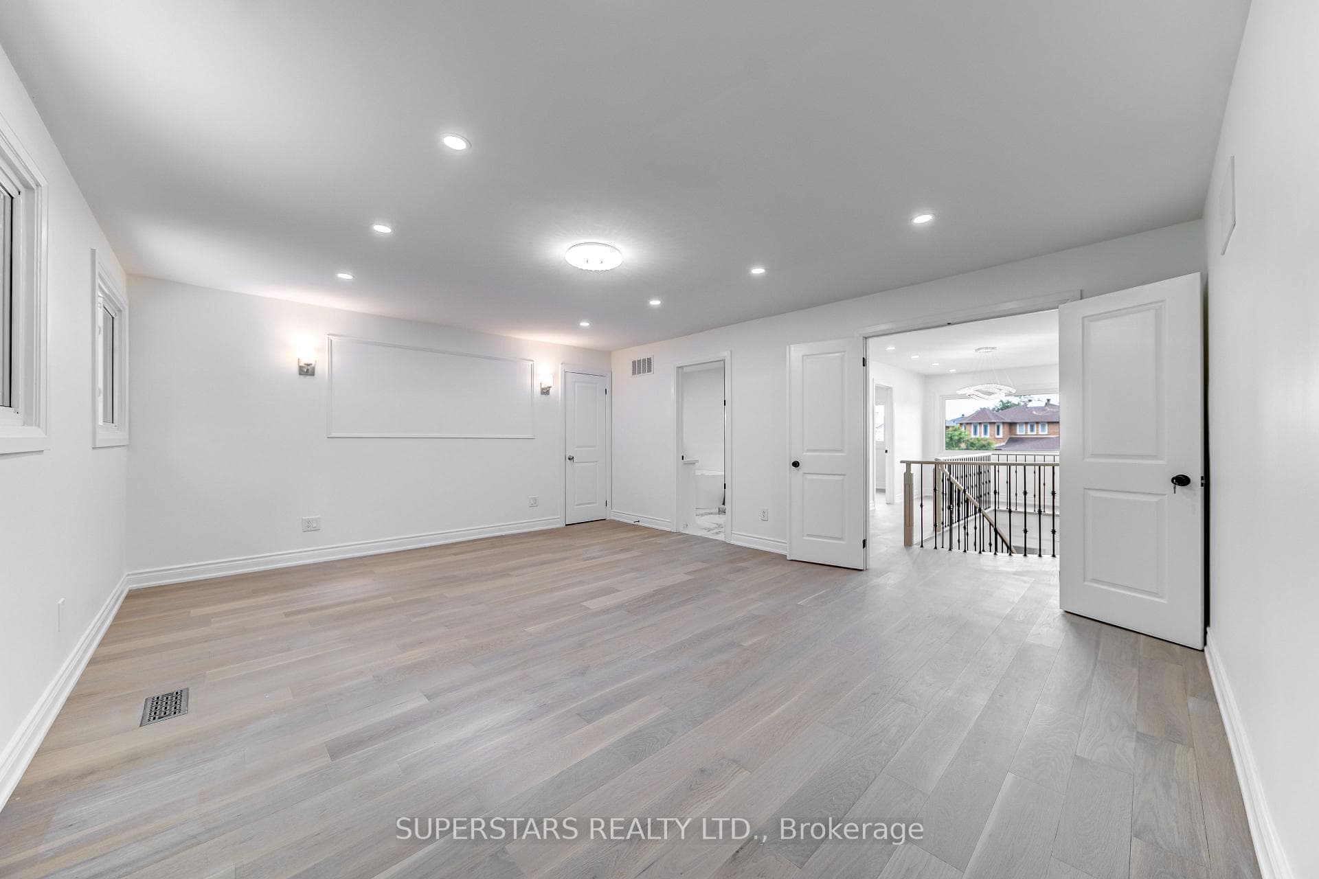 33 Red Oak Drive photo 19