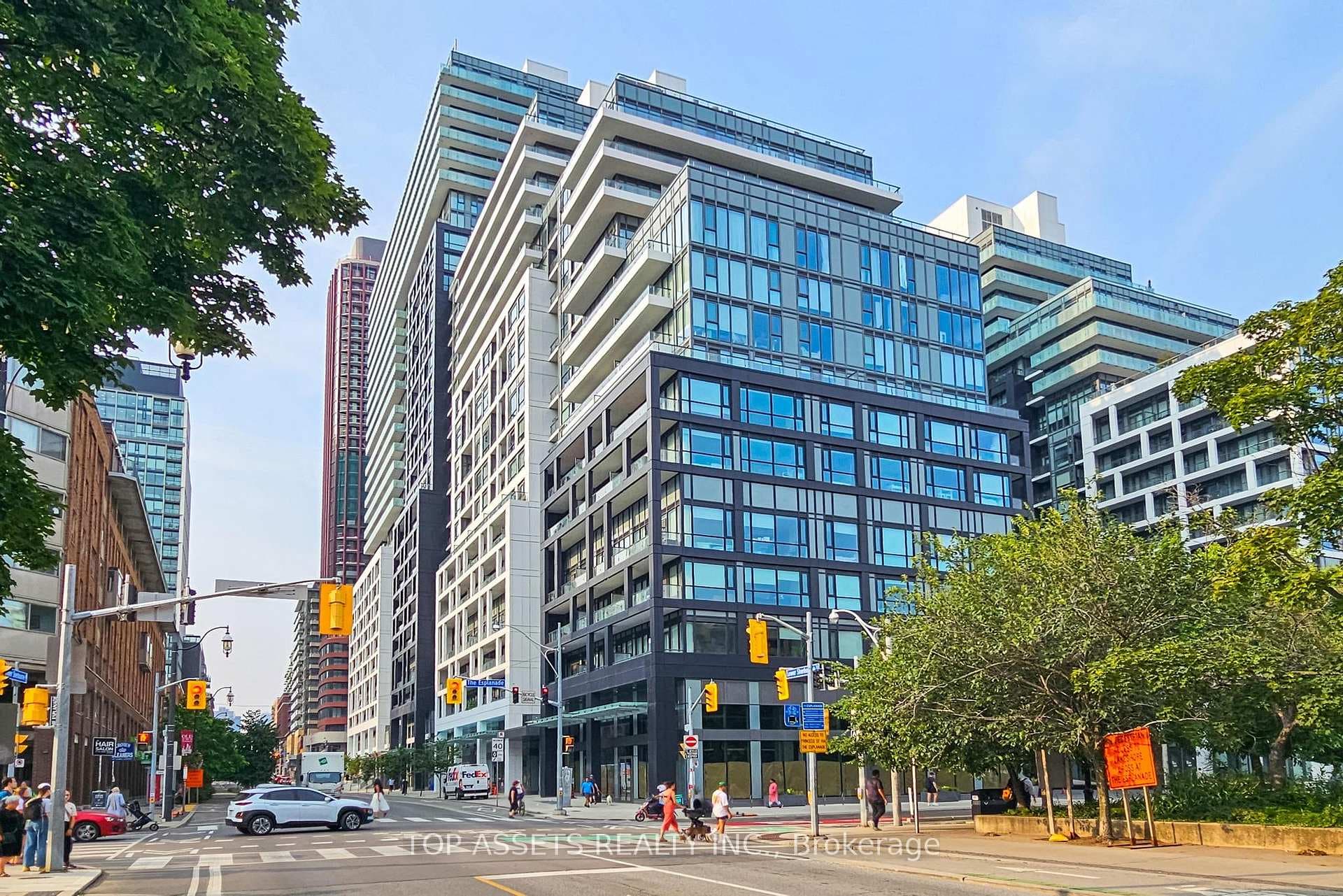 121 Lower Sherbourne Street Unit 1056 SW photo 1