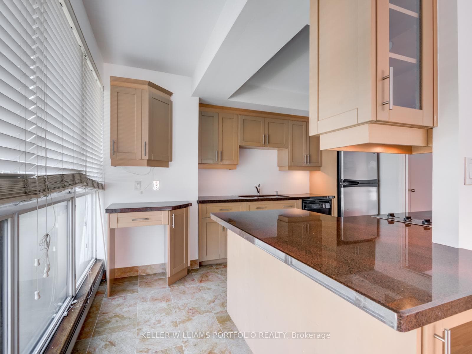 480 Queens Quay Unit 301W photo 10