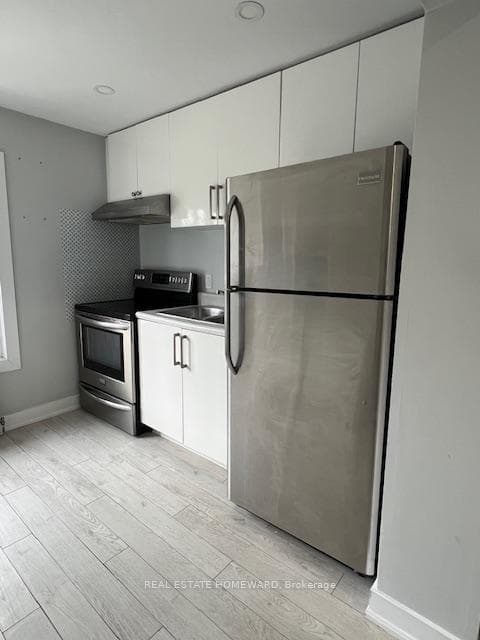 1659 Gerrard Street Unit 1 photo 5