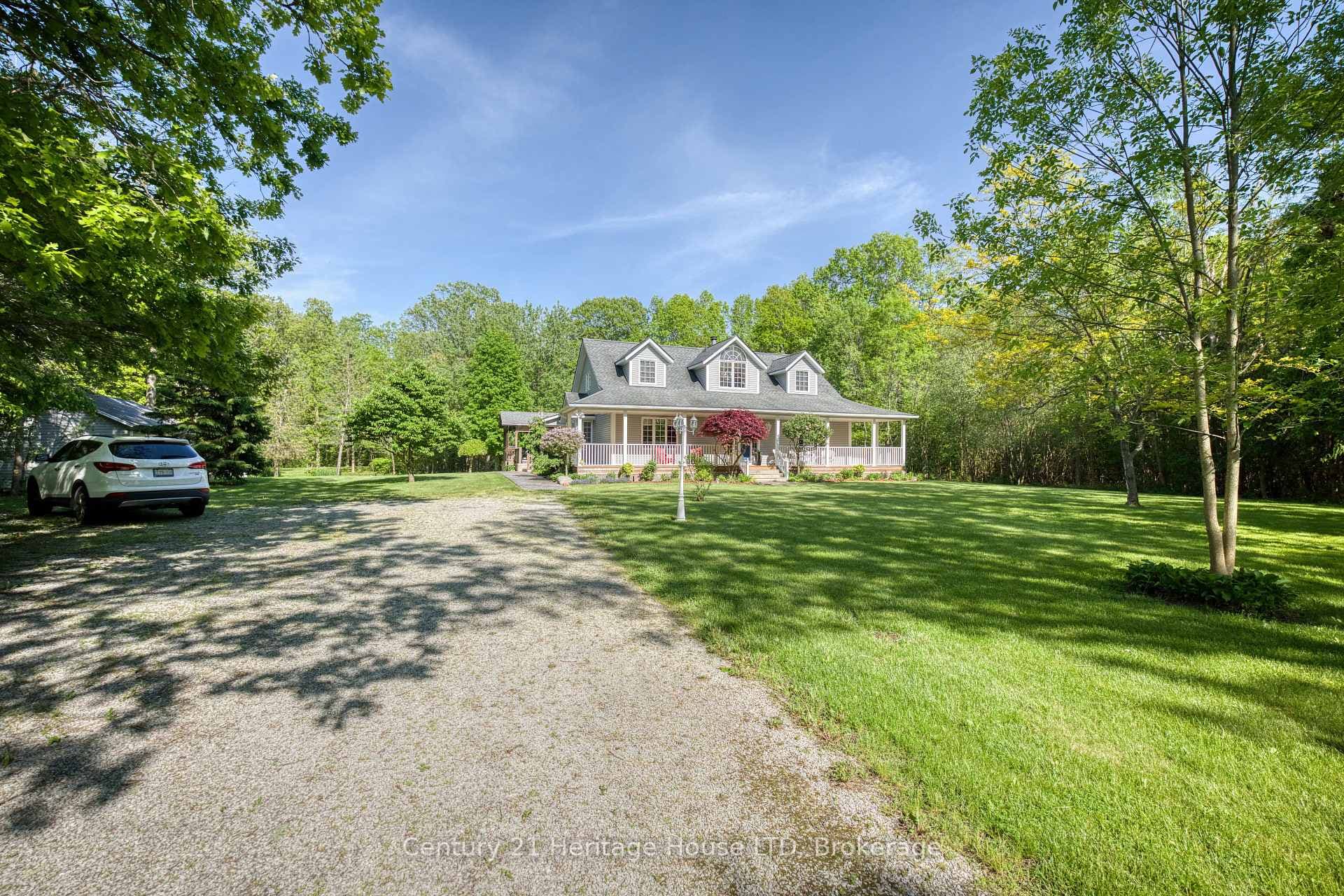 2468 Sunset Drive photo 8