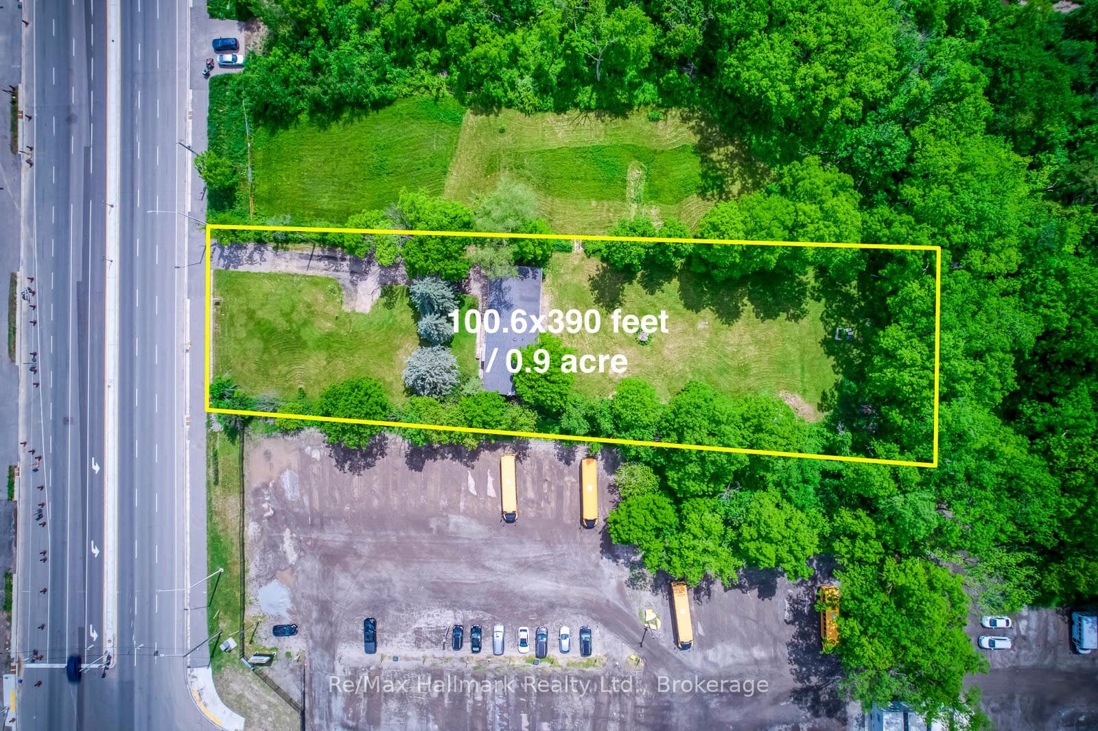 5371 Dundas Street photo 2