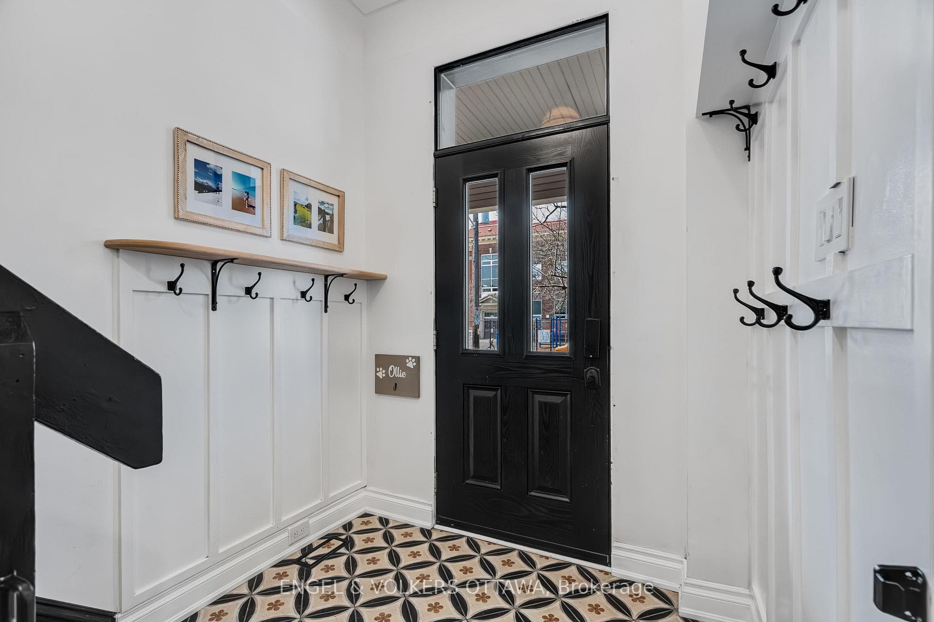 817 Lyon Street photo 4