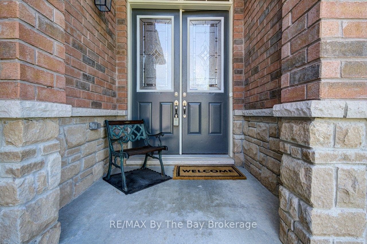 100 ALLEGRA Drive photo 4
