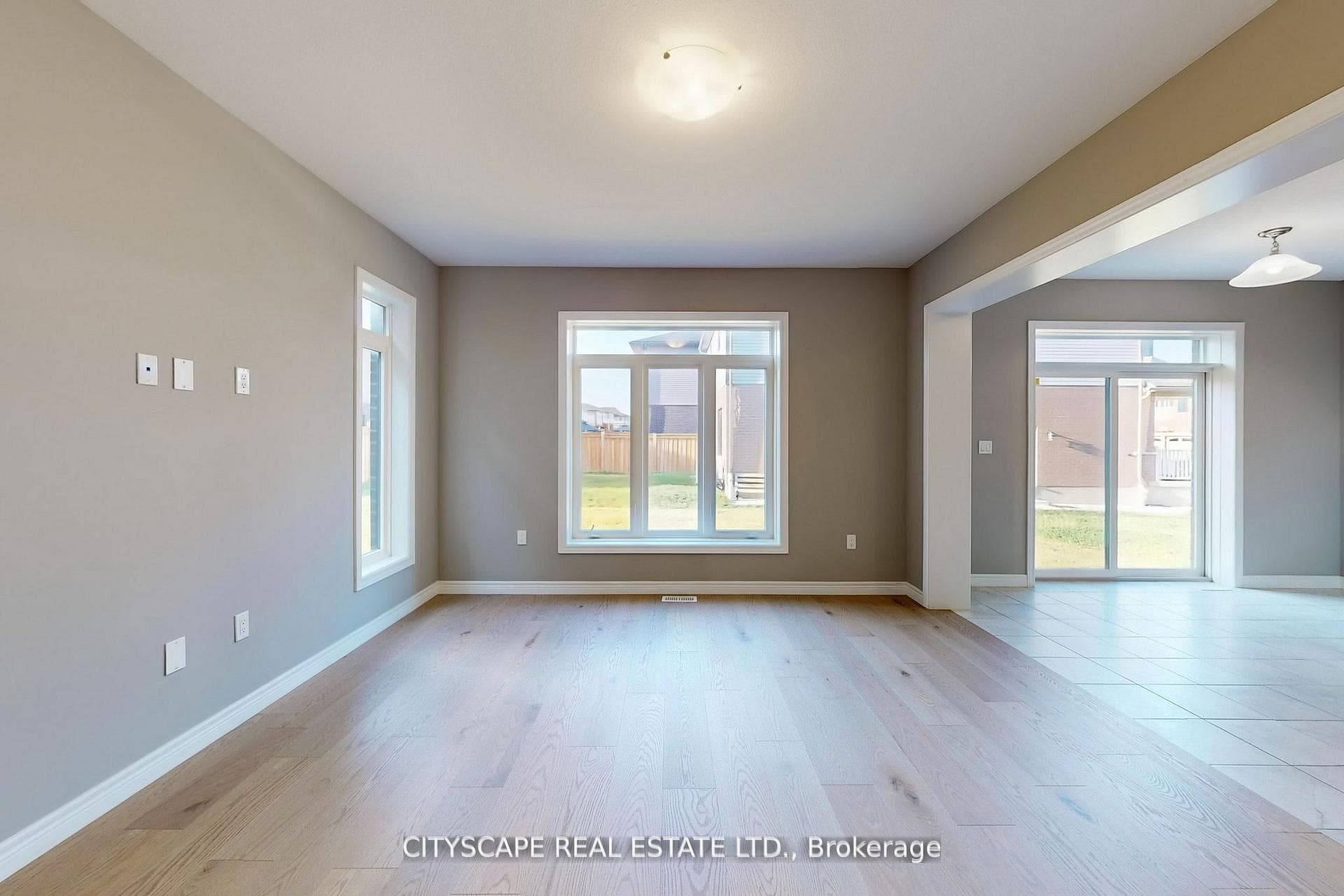 100 Tartan Avenue photo 8