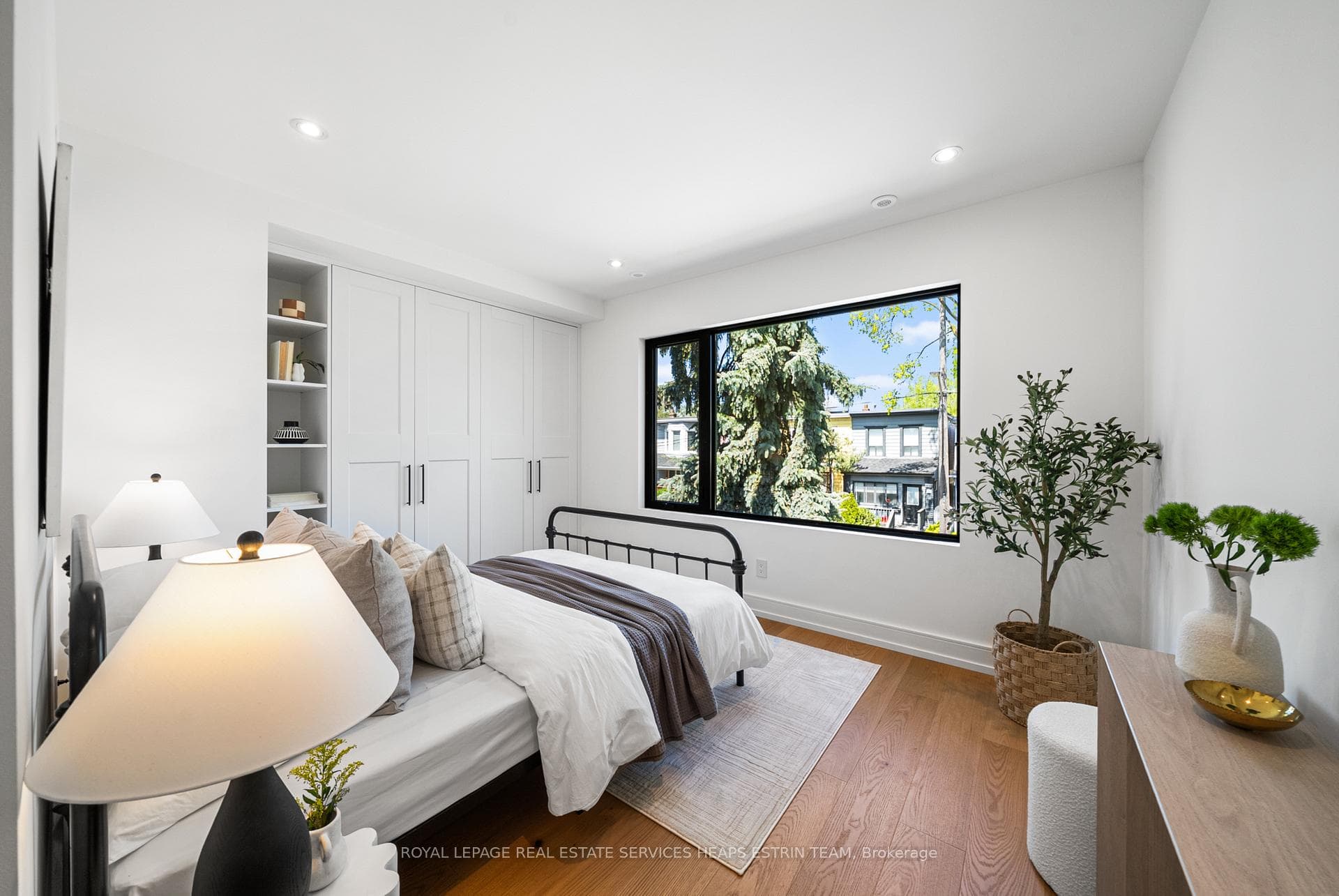 17 Myrtle Avenue photo 16