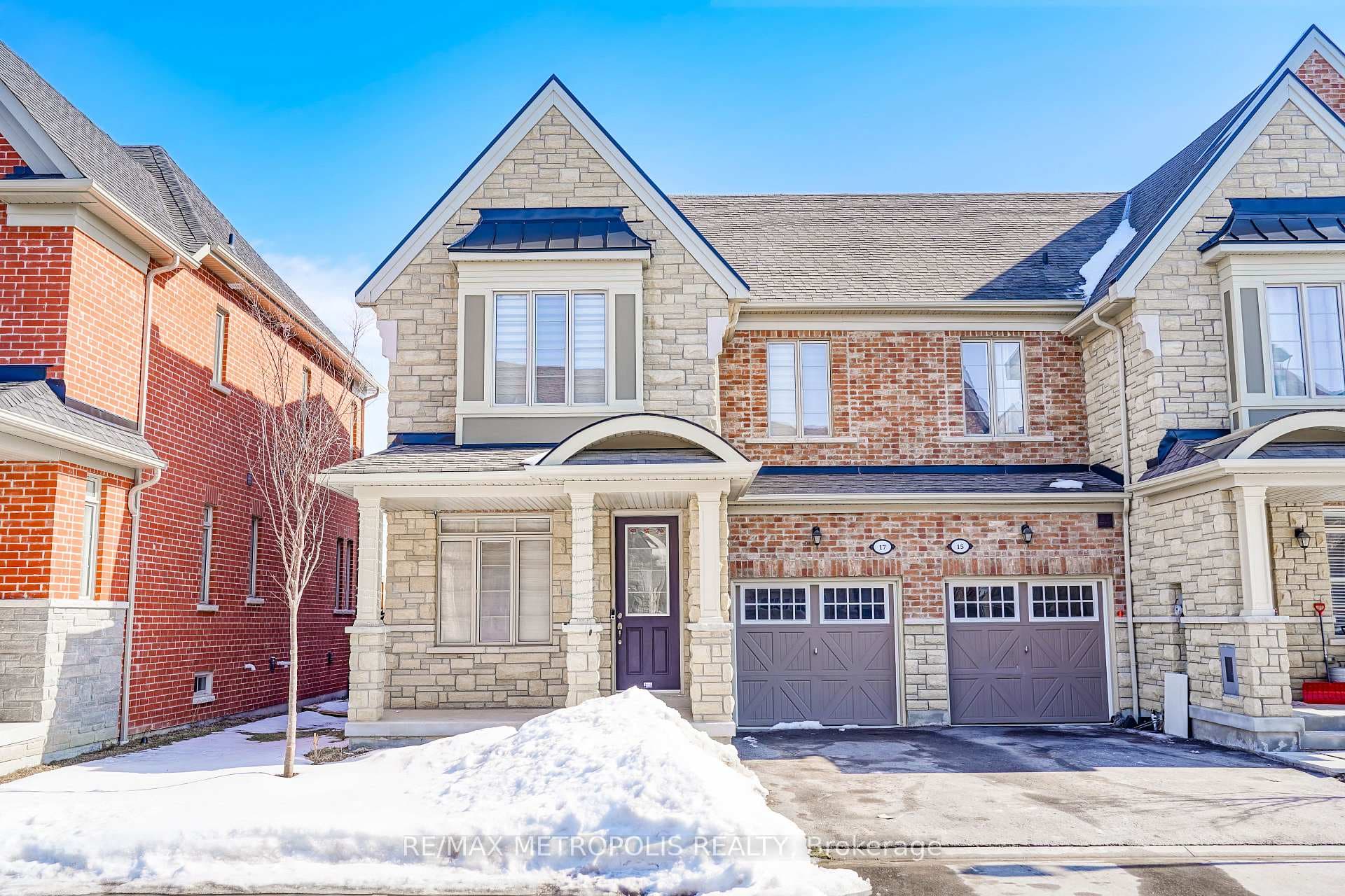 17 Hickling Lane photo 1