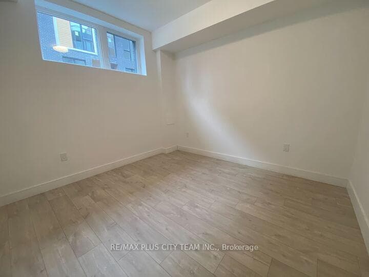 176 Clonmore Drive Unit BlkA#12 photo 16