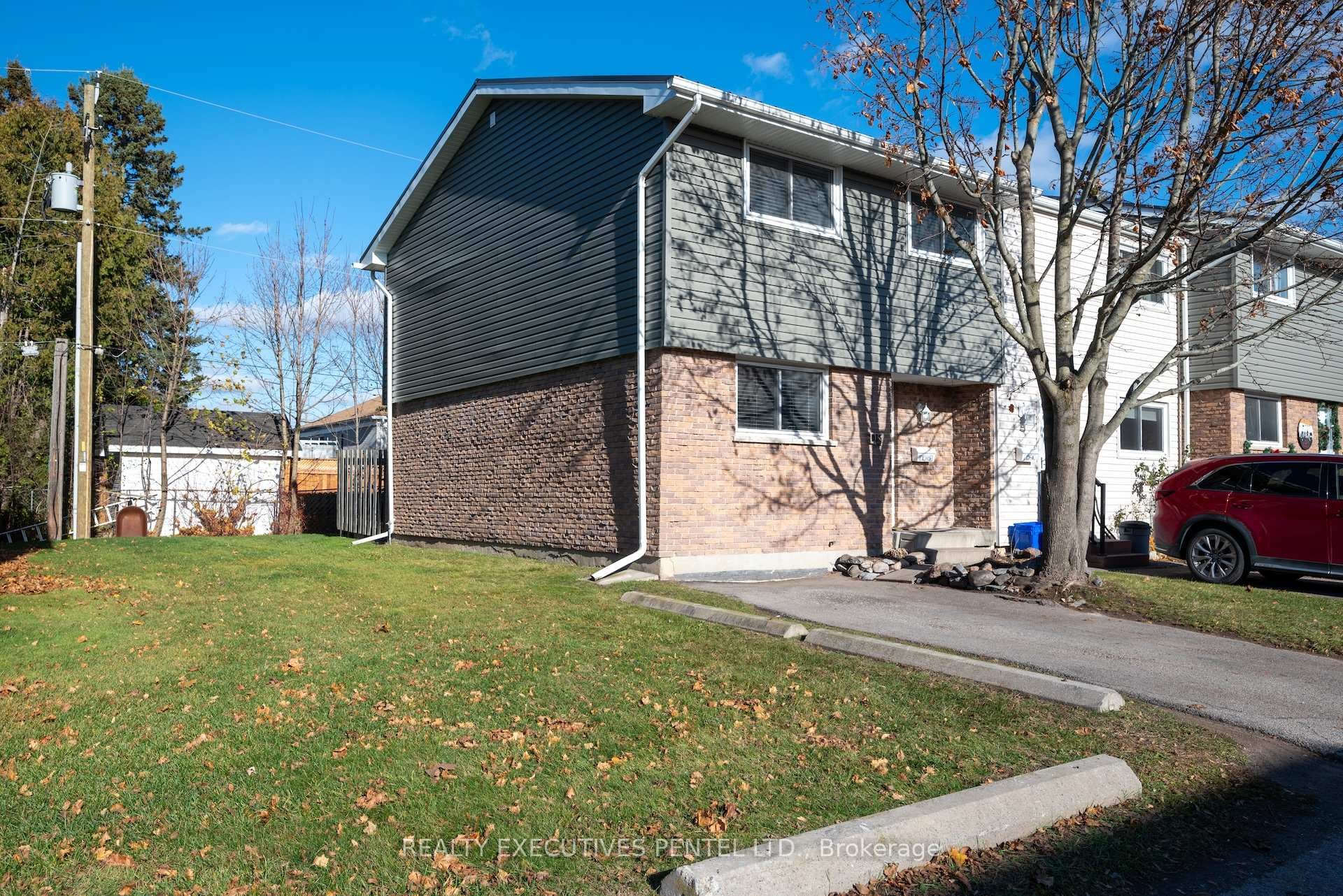 400 Westwood Drive Unit D5 photo 4