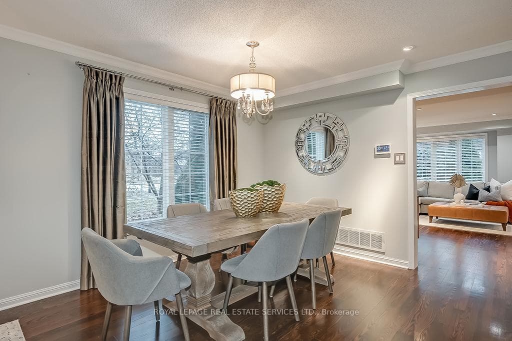 2479 Nettlecreek Crescent photo 7