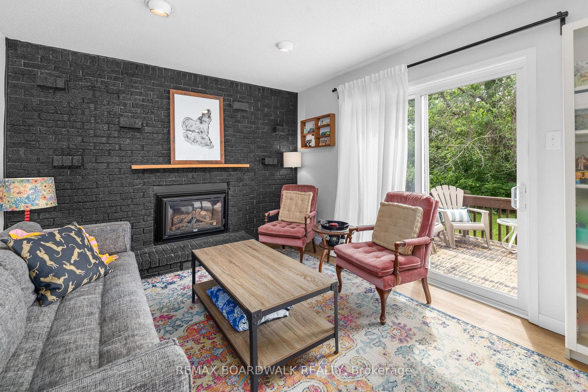 8 Jessie Drive photo 28
