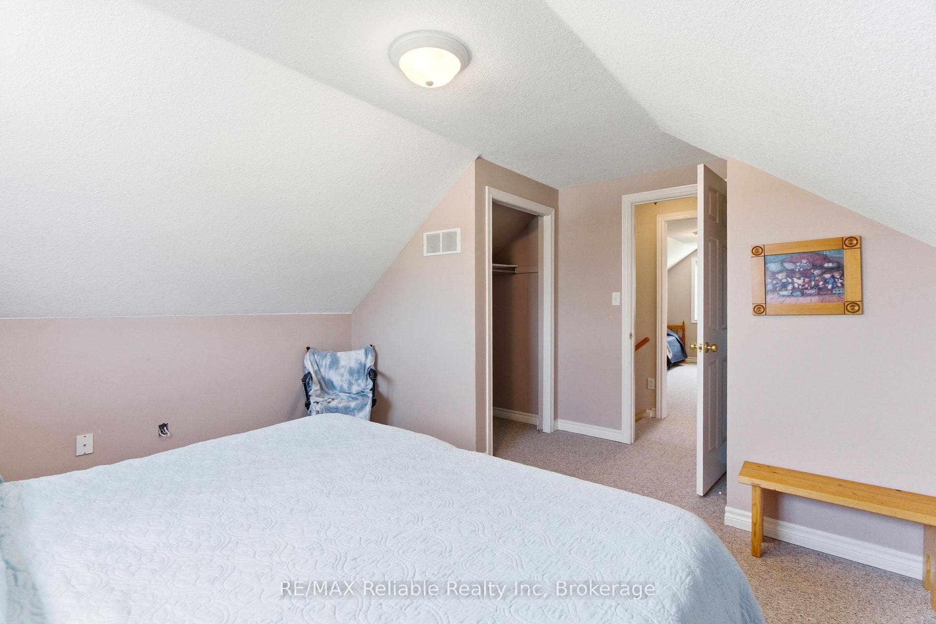 13 Ducharme Crescent photo 23