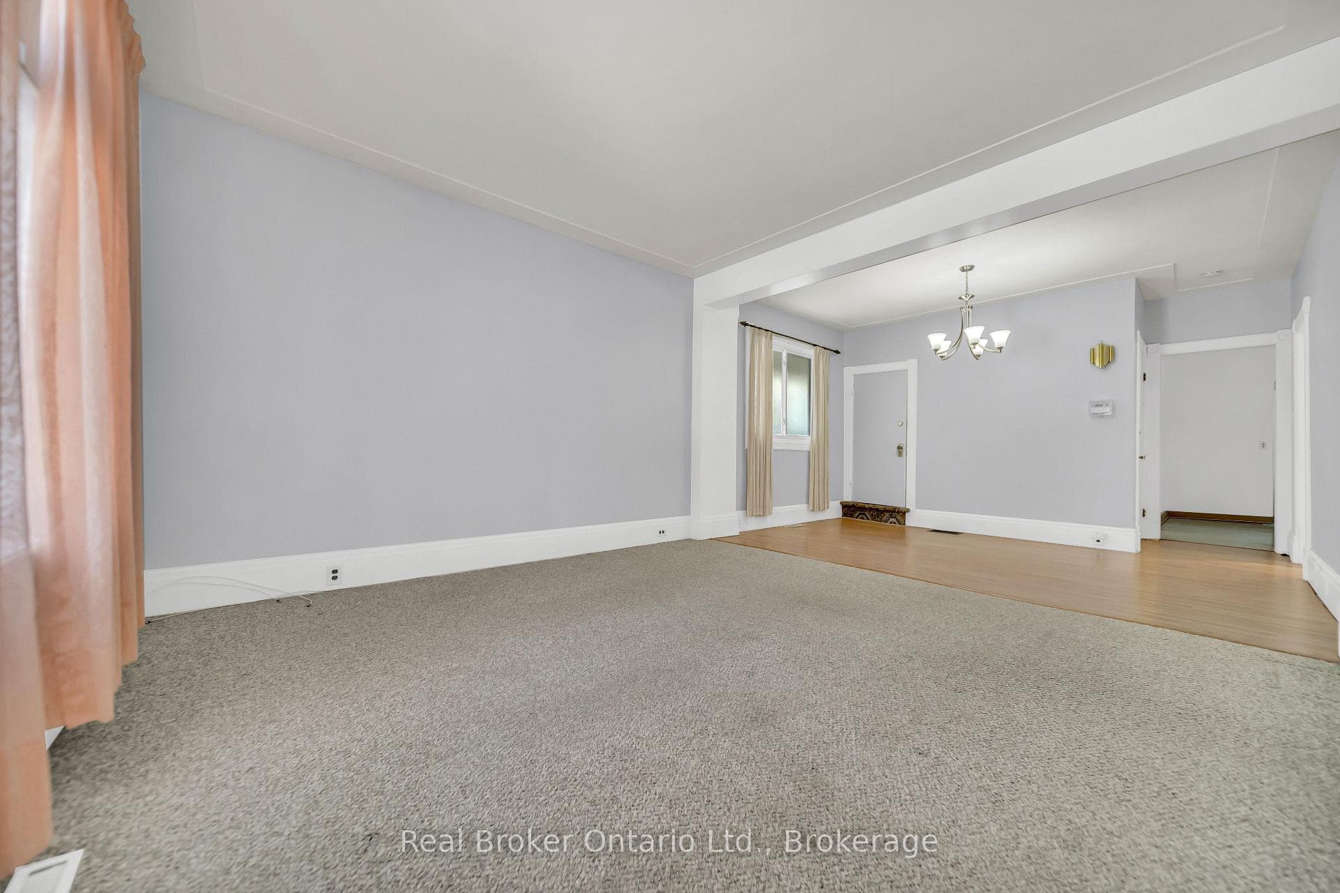 141 Samuel Street photo 3
